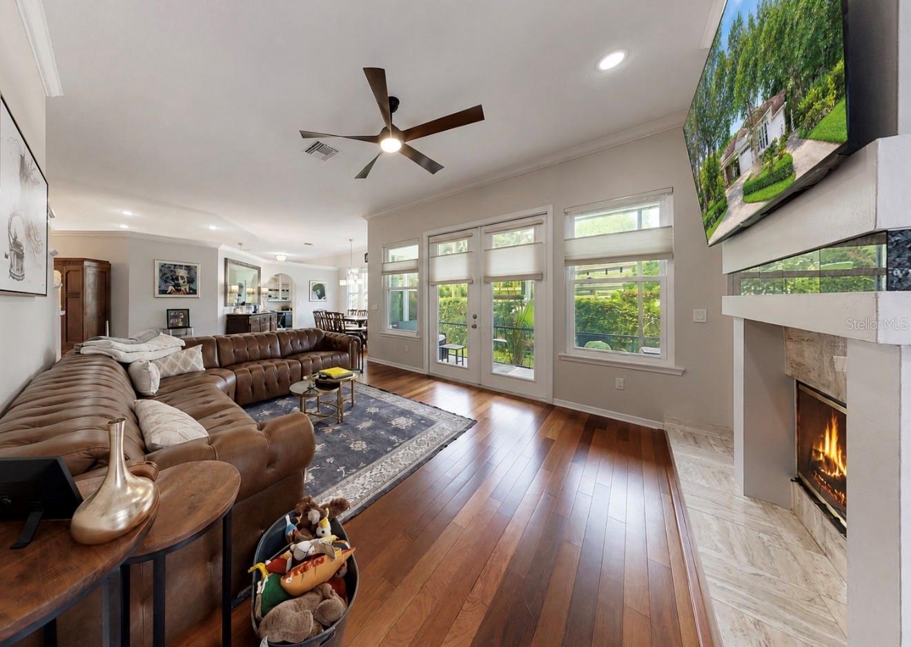 5204 GREEN FOREST CT — photo 10