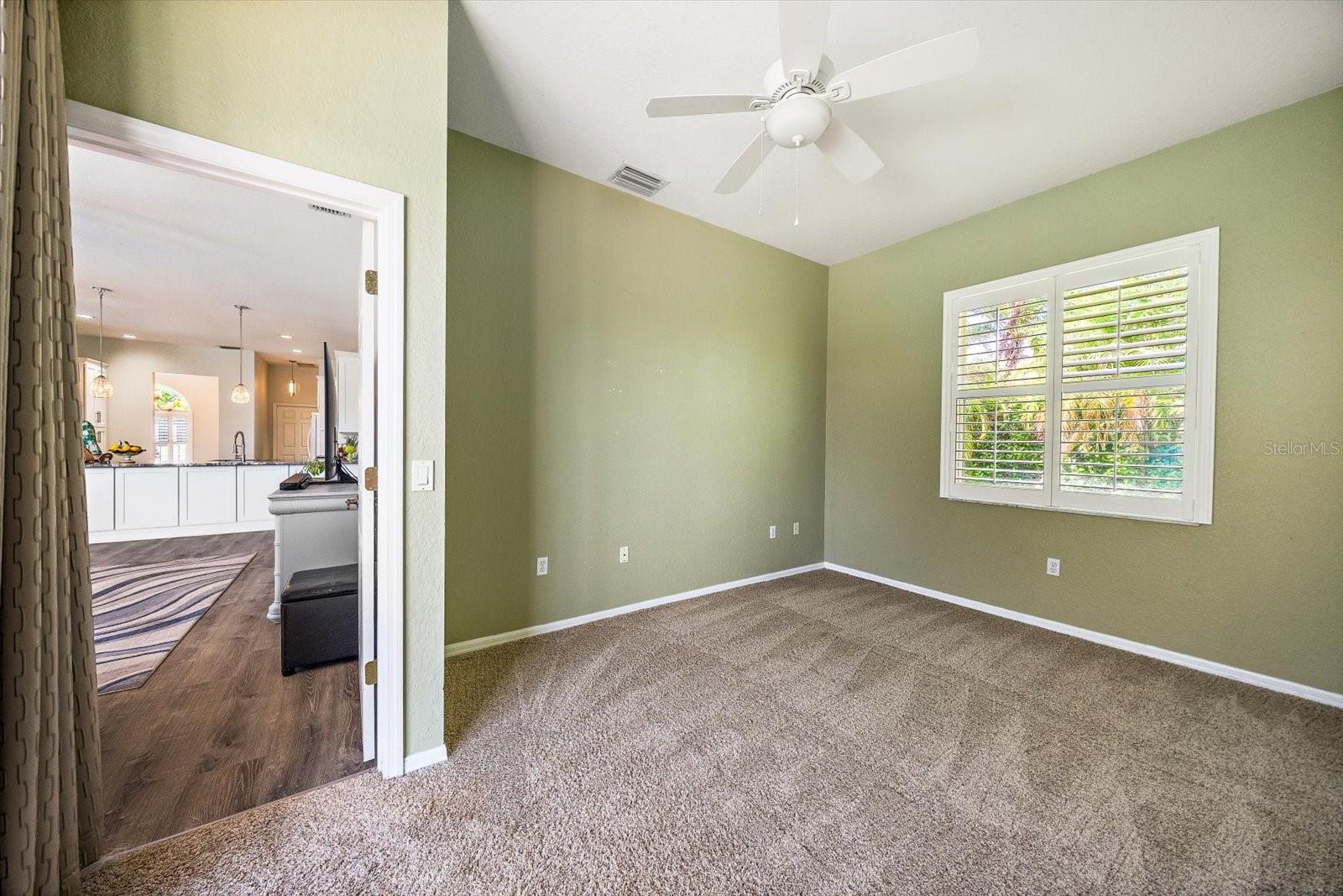 11909 SUMMER MEADOW DR — photo 36