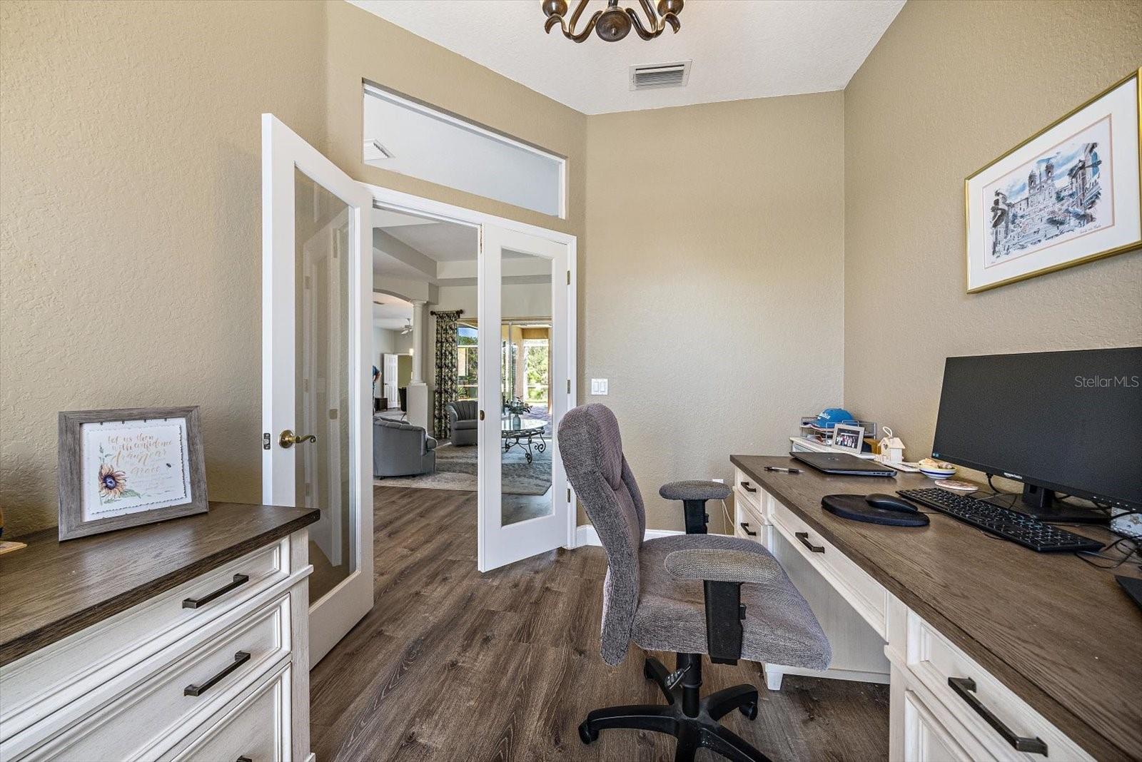 11909 SUMMER MEADOW DR — photo 29
