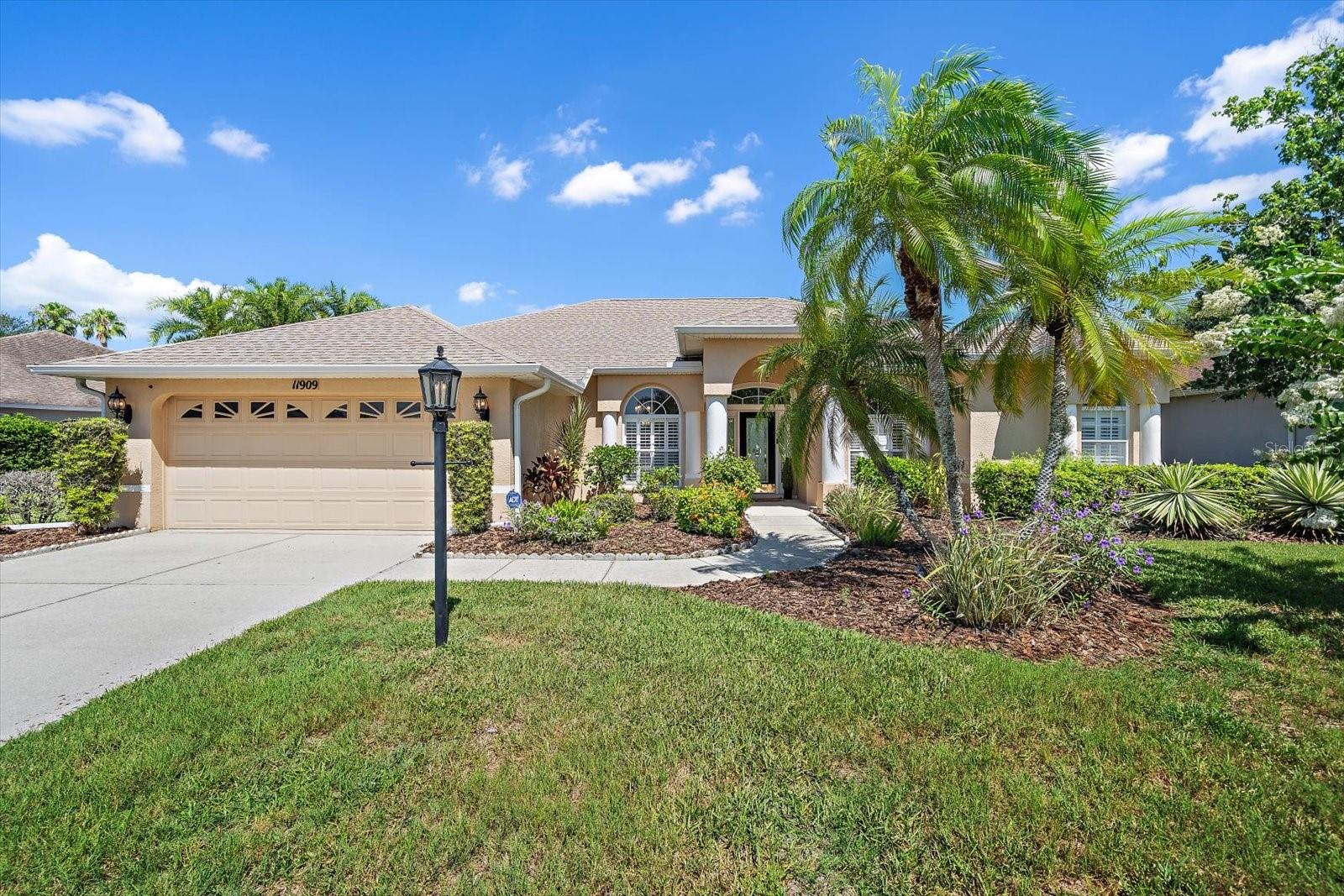 11909 SUMMER MEADOW DR — photo 52
