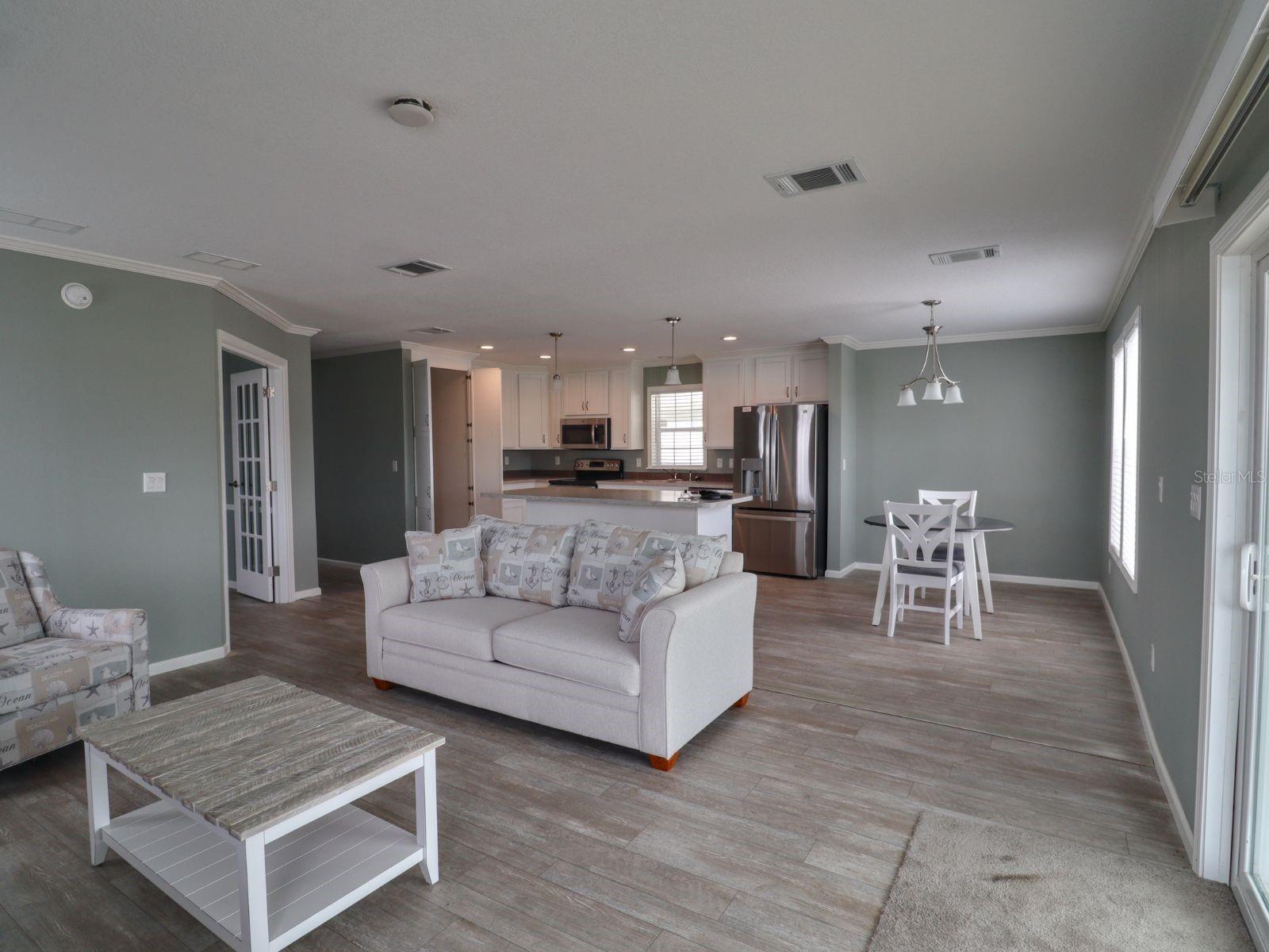 204 EL PRADO — photo 11