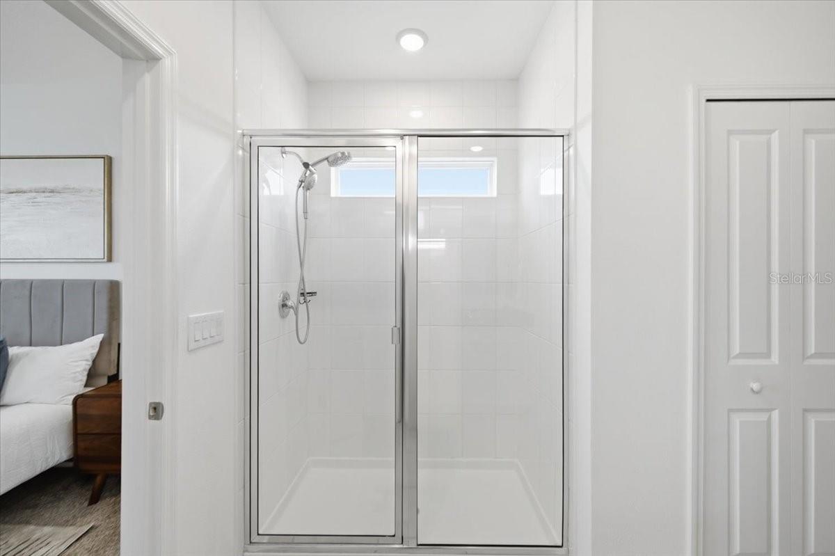 5718 LOS ROBLES CT — photo 26
