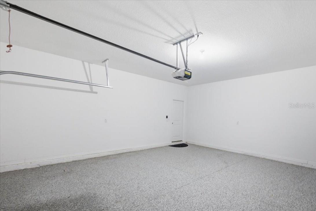 5718 LOS ROBLES CT — photo 40