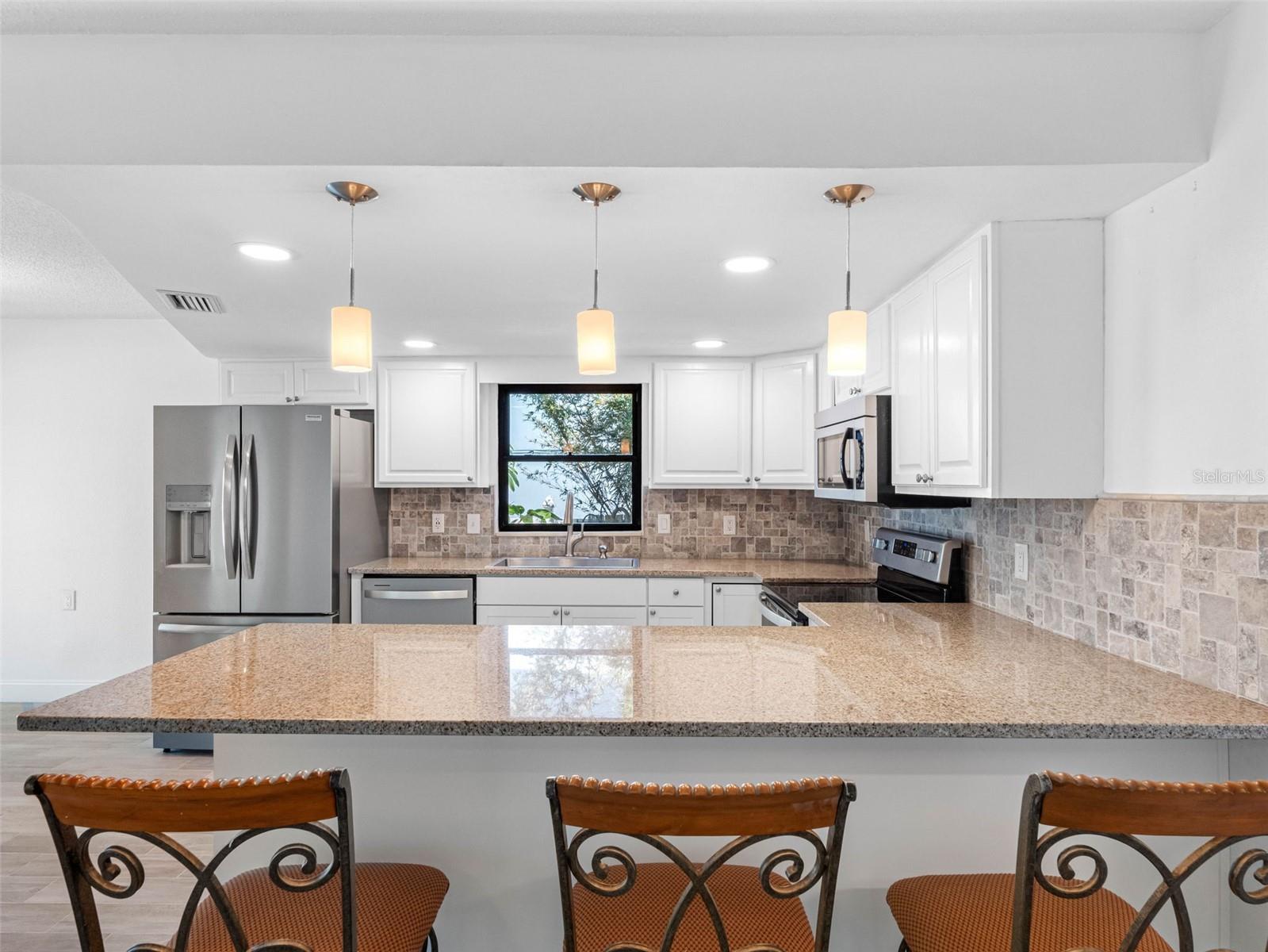 562 JOHNS PASS AVE — photo 64