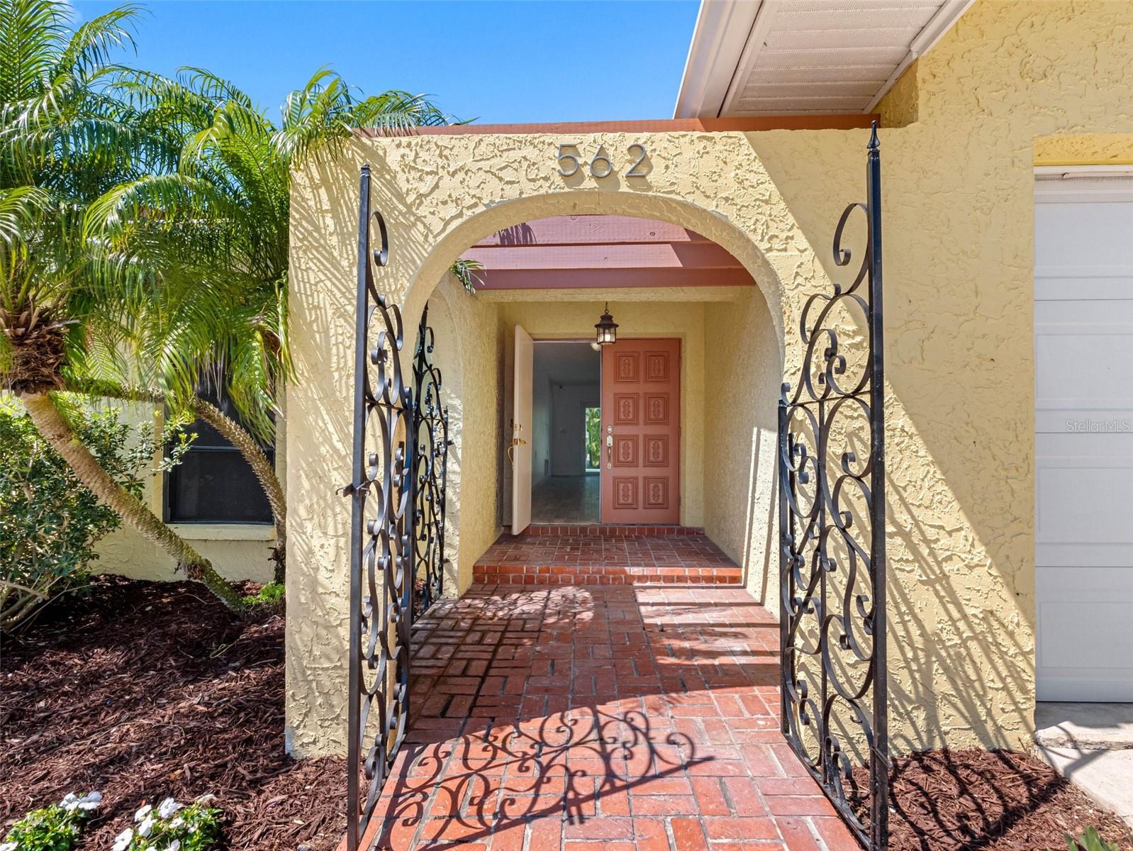 562 JOHNS PASS AVE — photo 50