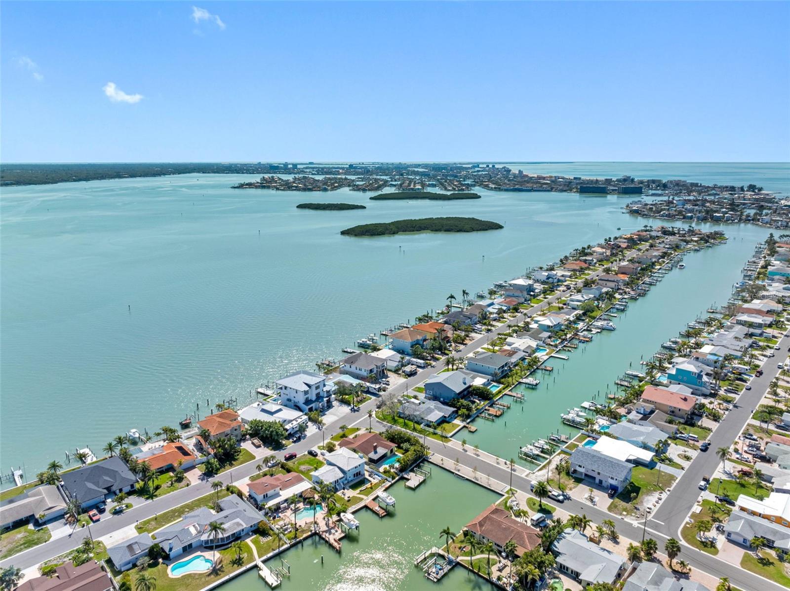 562 JOHNS PASS AVE — photo 82