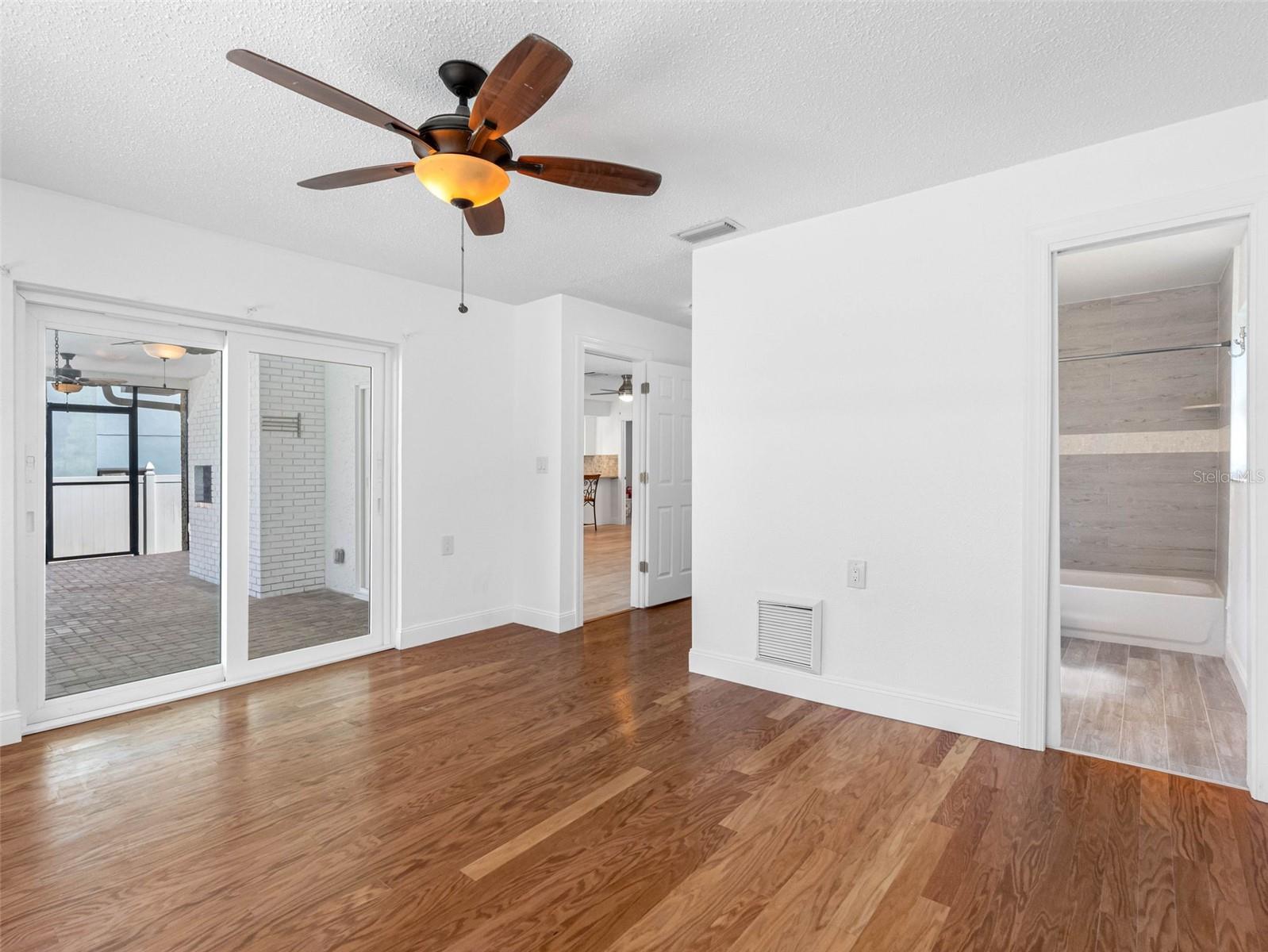 562 JOHNS PASS AVE — photo 42