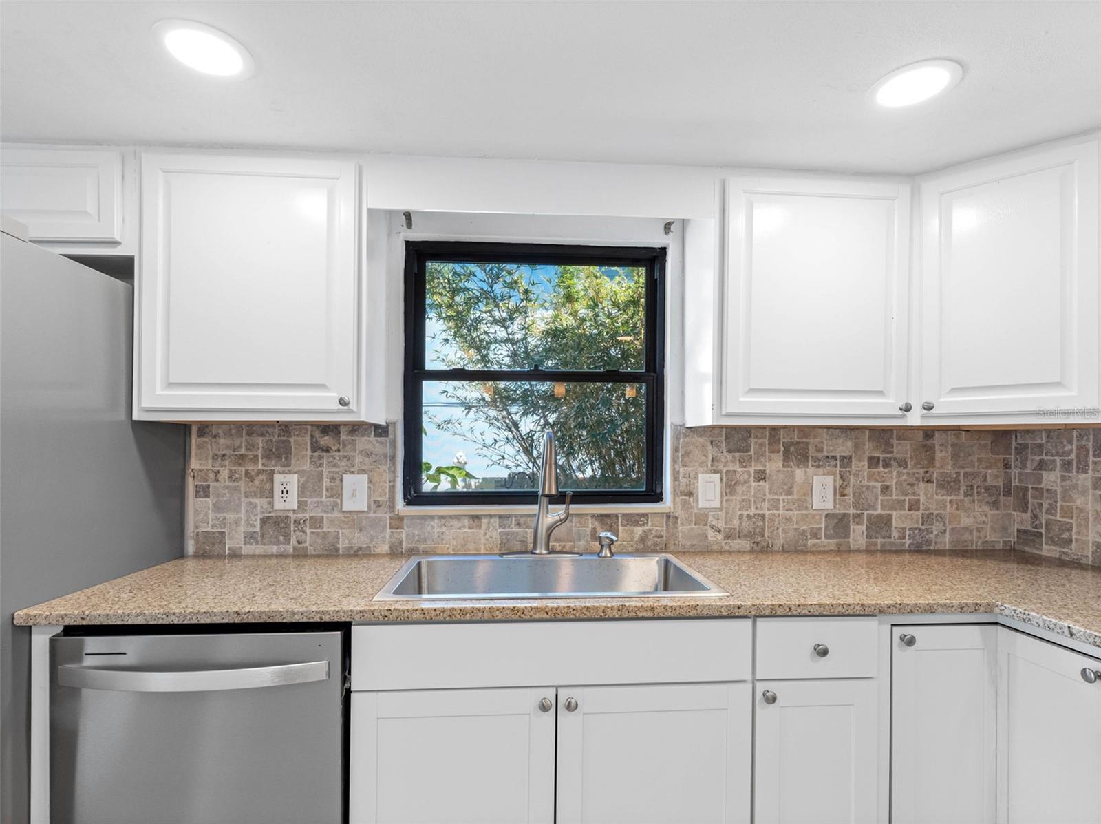 562 JOHNS PASS AVE — photo 65