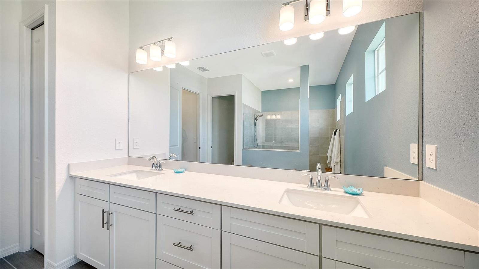 17140 ALBATROSS RD — photo 23