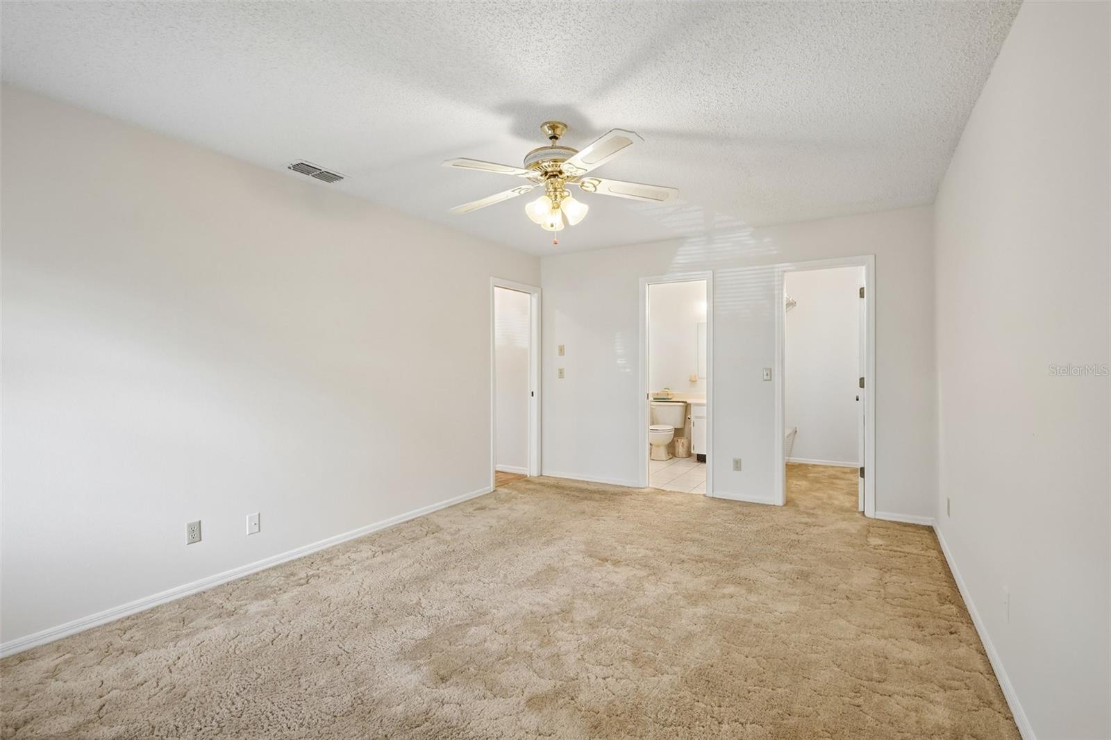 2017 HAMPSTEAD CIR — photo 19