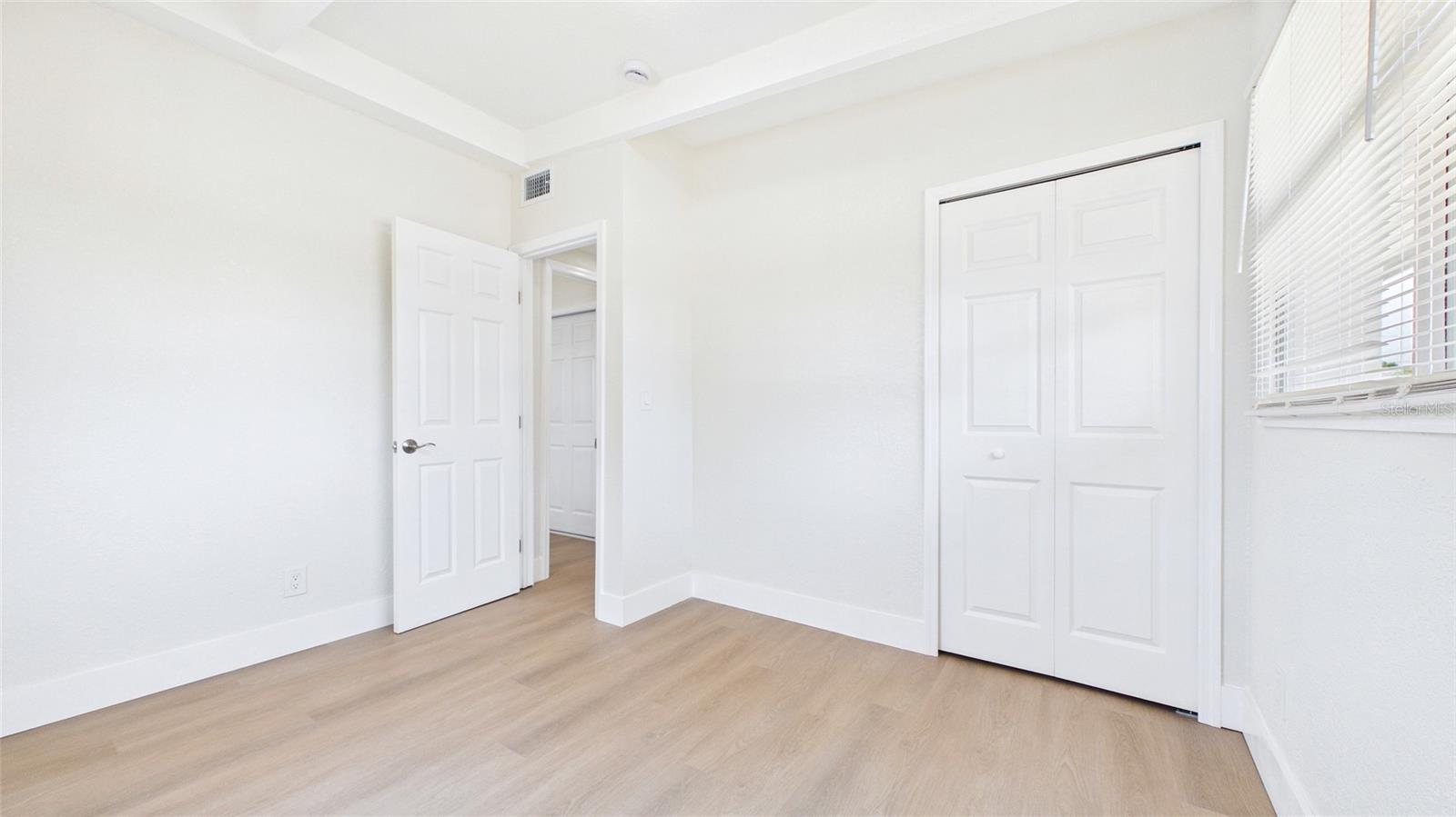 4103 W PEARL AVE — photo 20