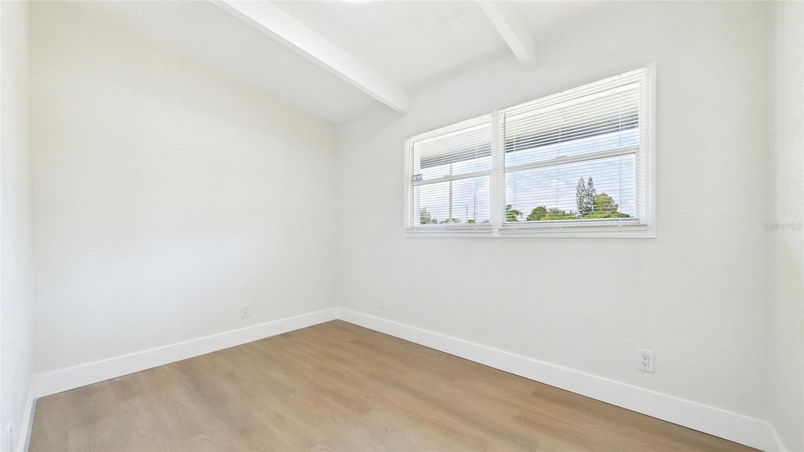 4103 W PEARL AVE — photo 17