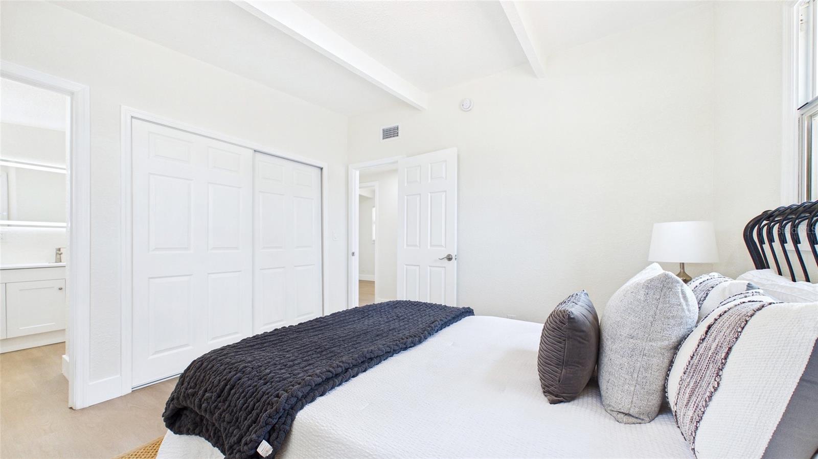 4103 W PEARL AVE — photo 14