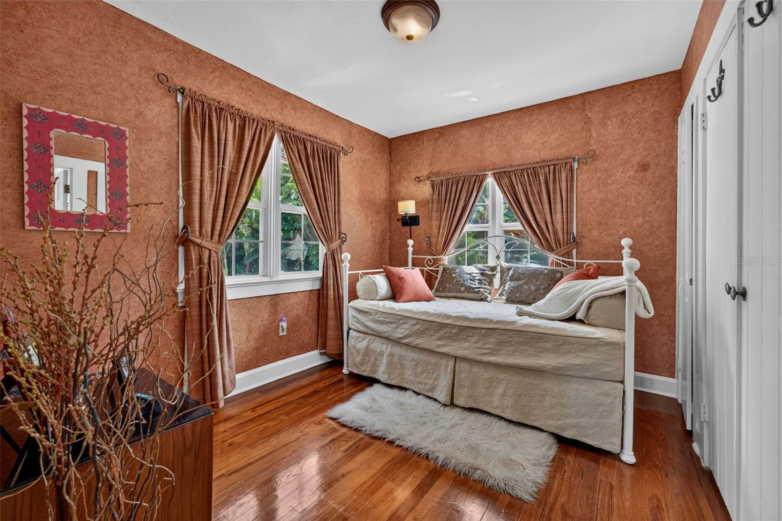 4451 CHARLES LN — photo 40