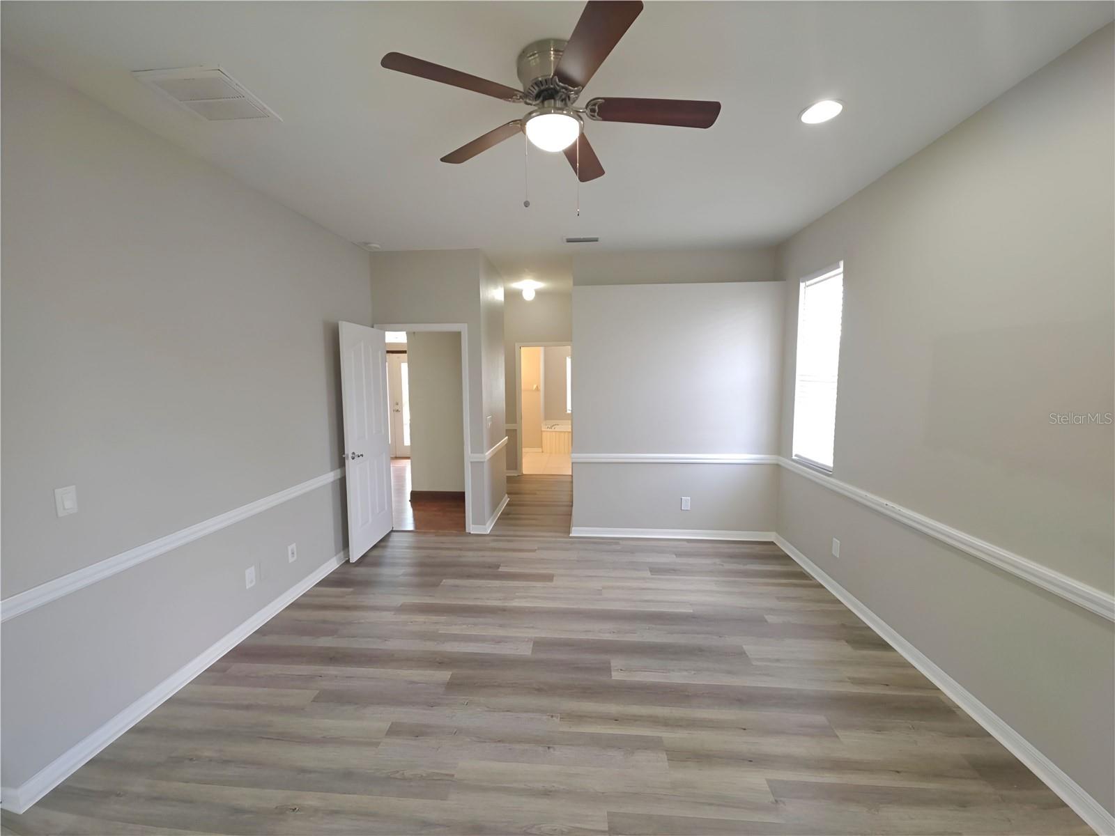 3564 LASLO AVE — photo 17