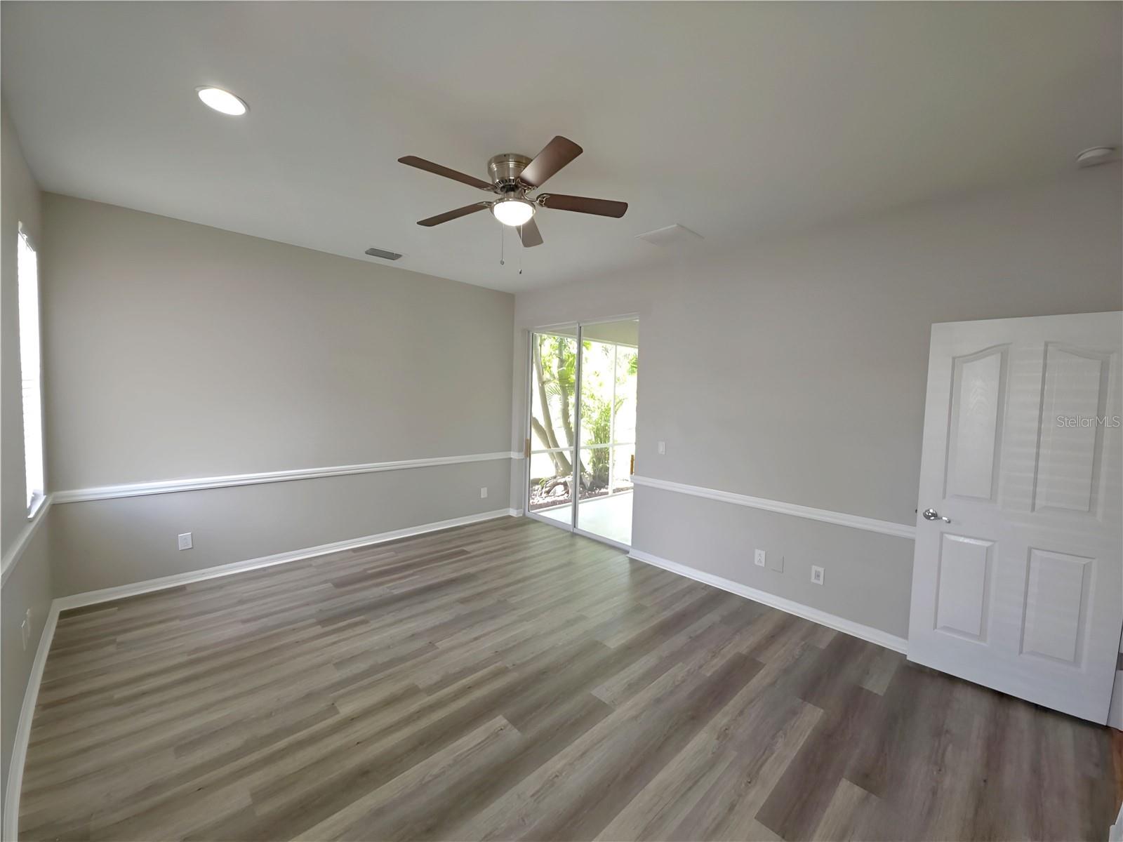 3564 LASLO AVE — photo 14