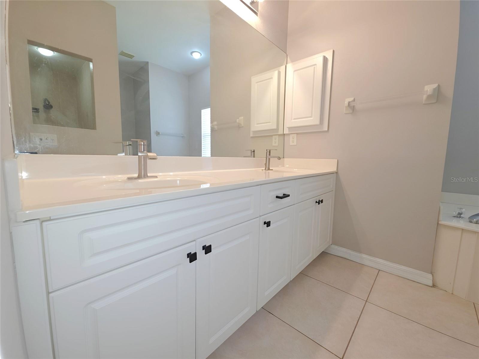 3564 LASLO AVE — photo 18