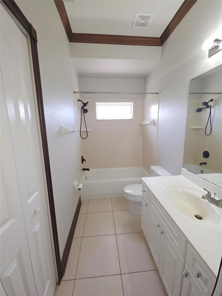 3564 LASLO AVE — photo 24