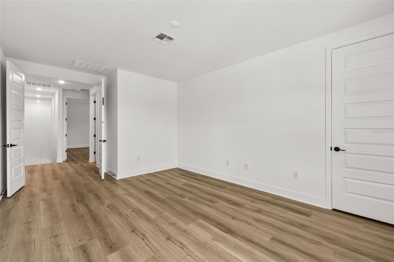 324 37TH AVE — photo 29