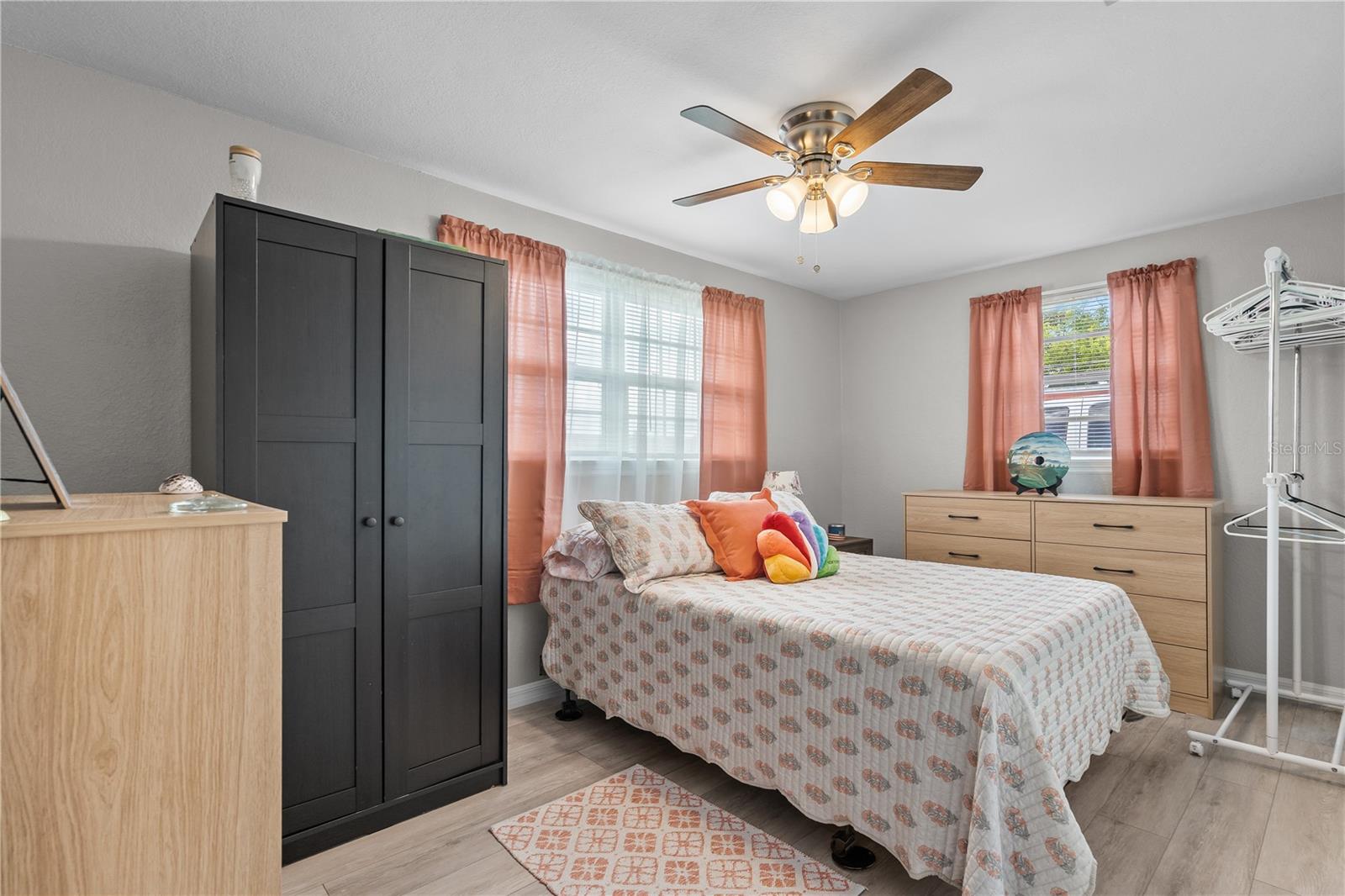 13323 NEPTUNE DR — photo 13