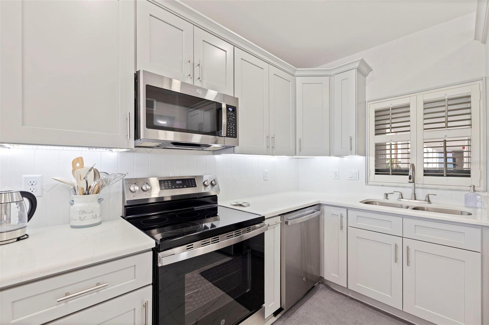4950 GULF BLVD #404 — photo 13