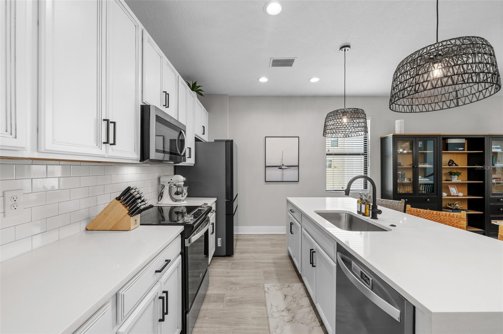 2522 12TH TER N — photo 12