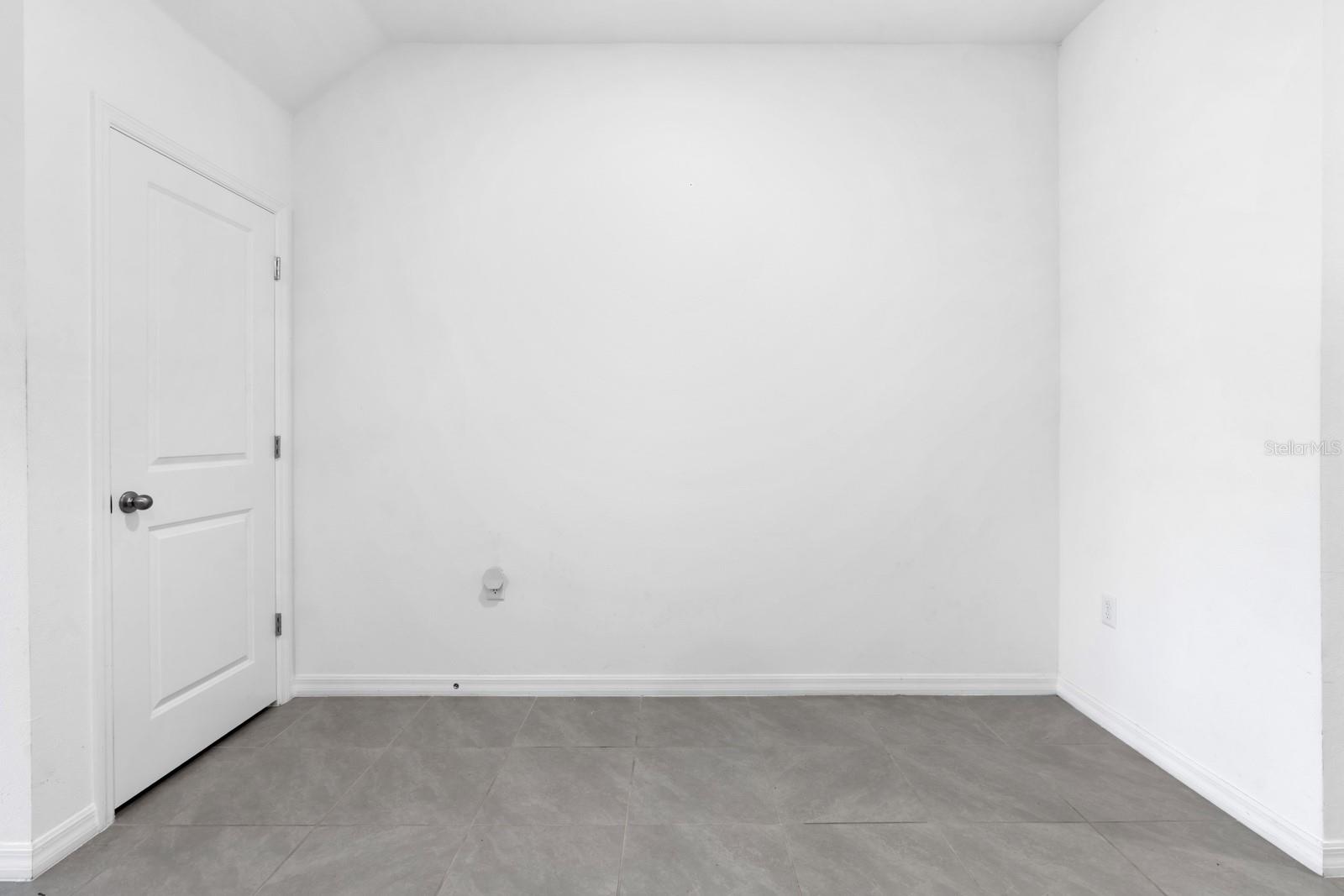 5052 CAPTAIN DAVIS DR — photo 21