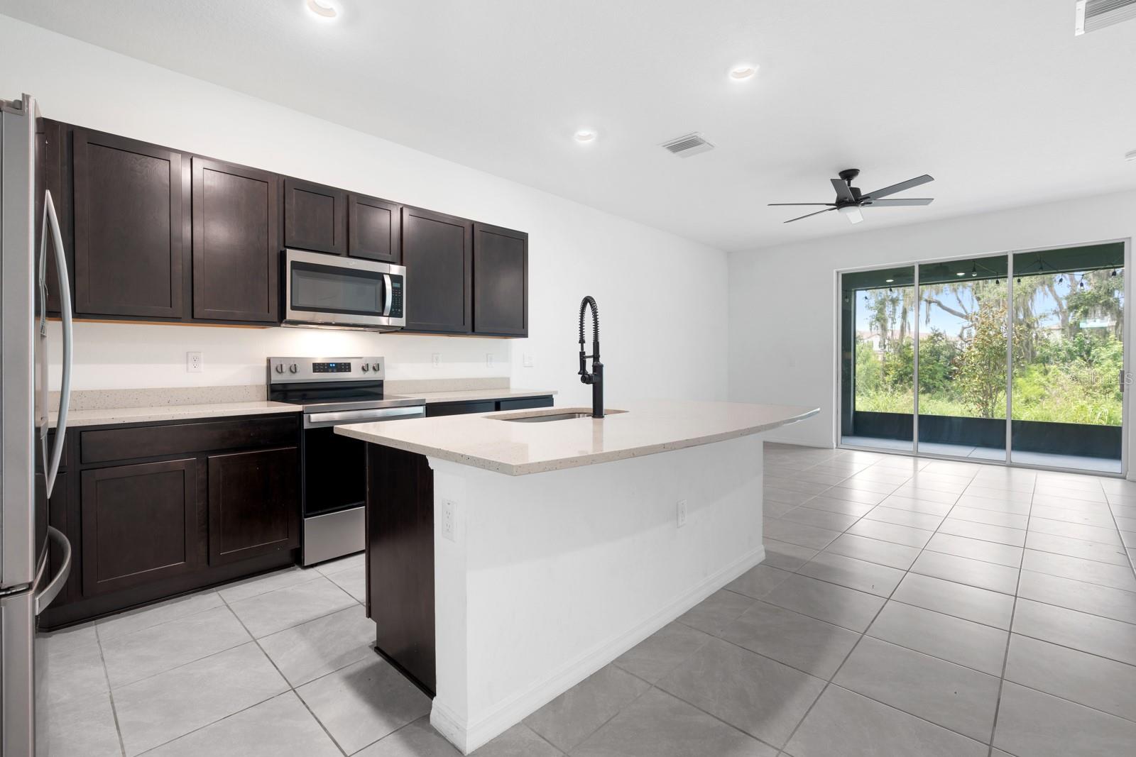 5052 CAPTAIN DAVIS DR — photo 23