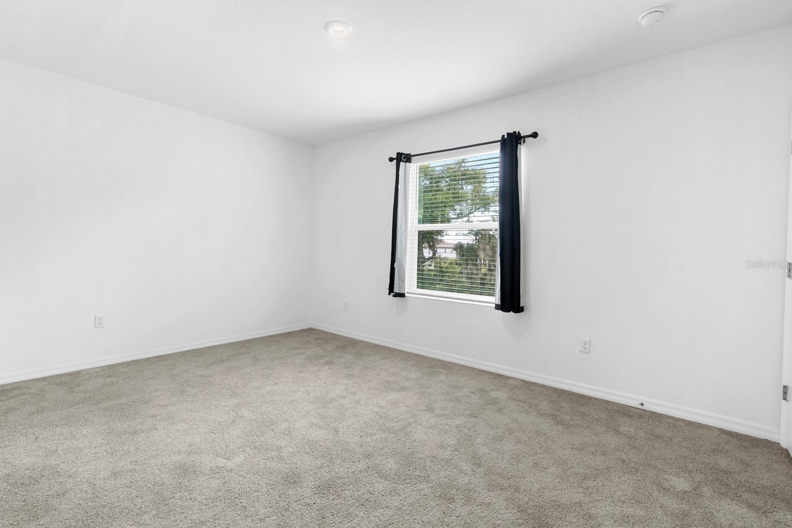 5052 CAPTAIN DAVIS DR — photo 30
