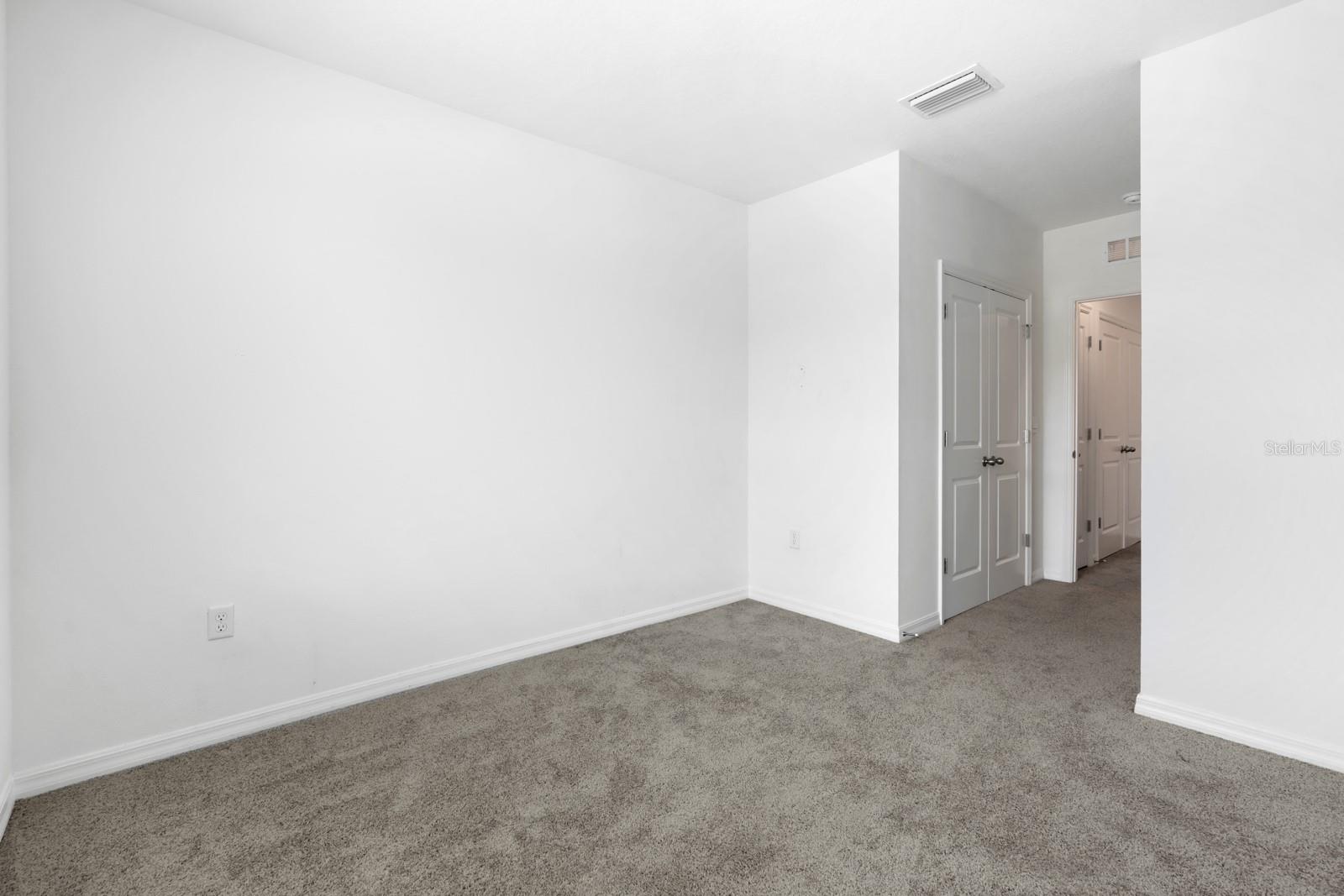 5052 CAPTAIN DAVIS DR — photo 37