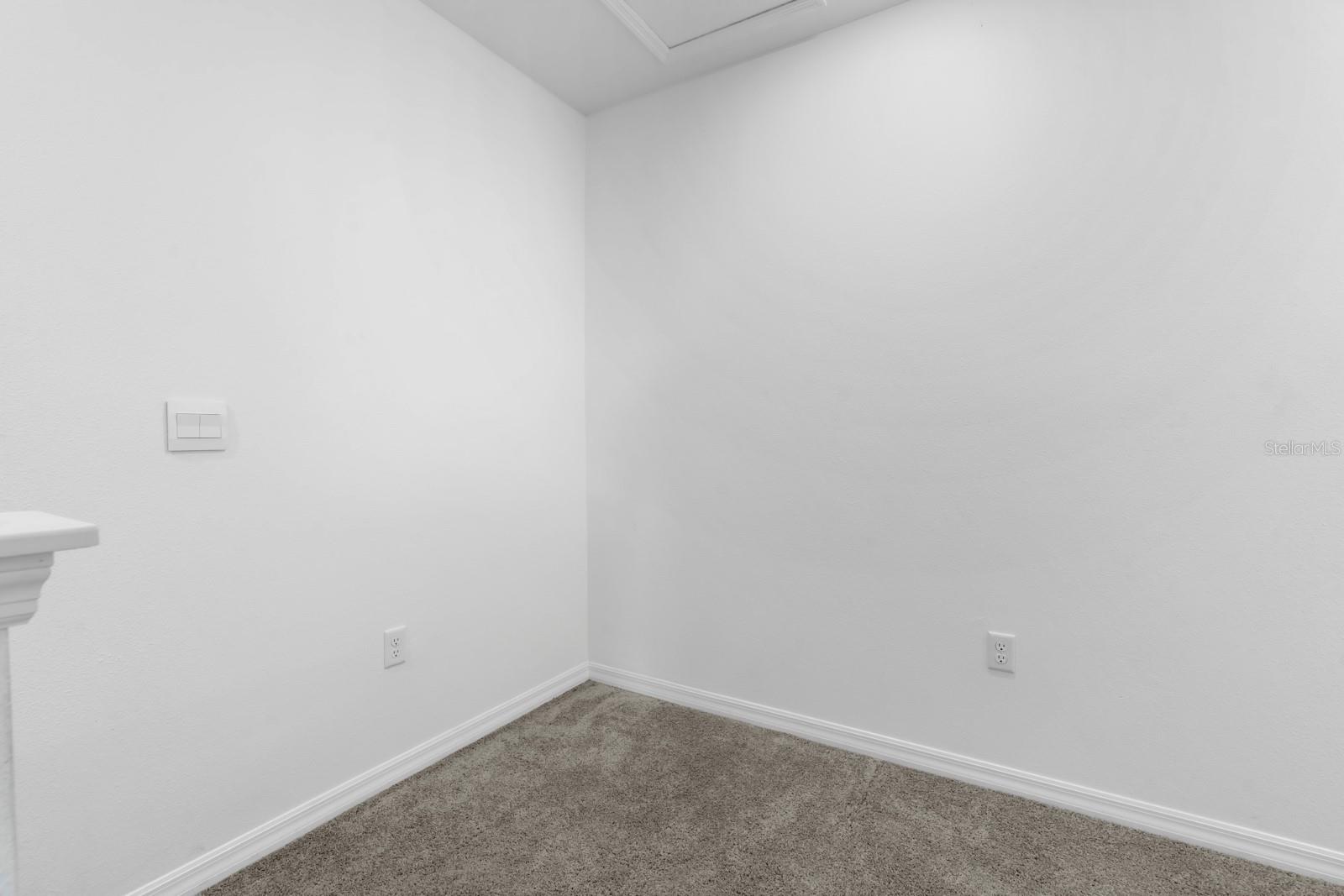 5052 CAPTAIN DAVIS DR — photo 29