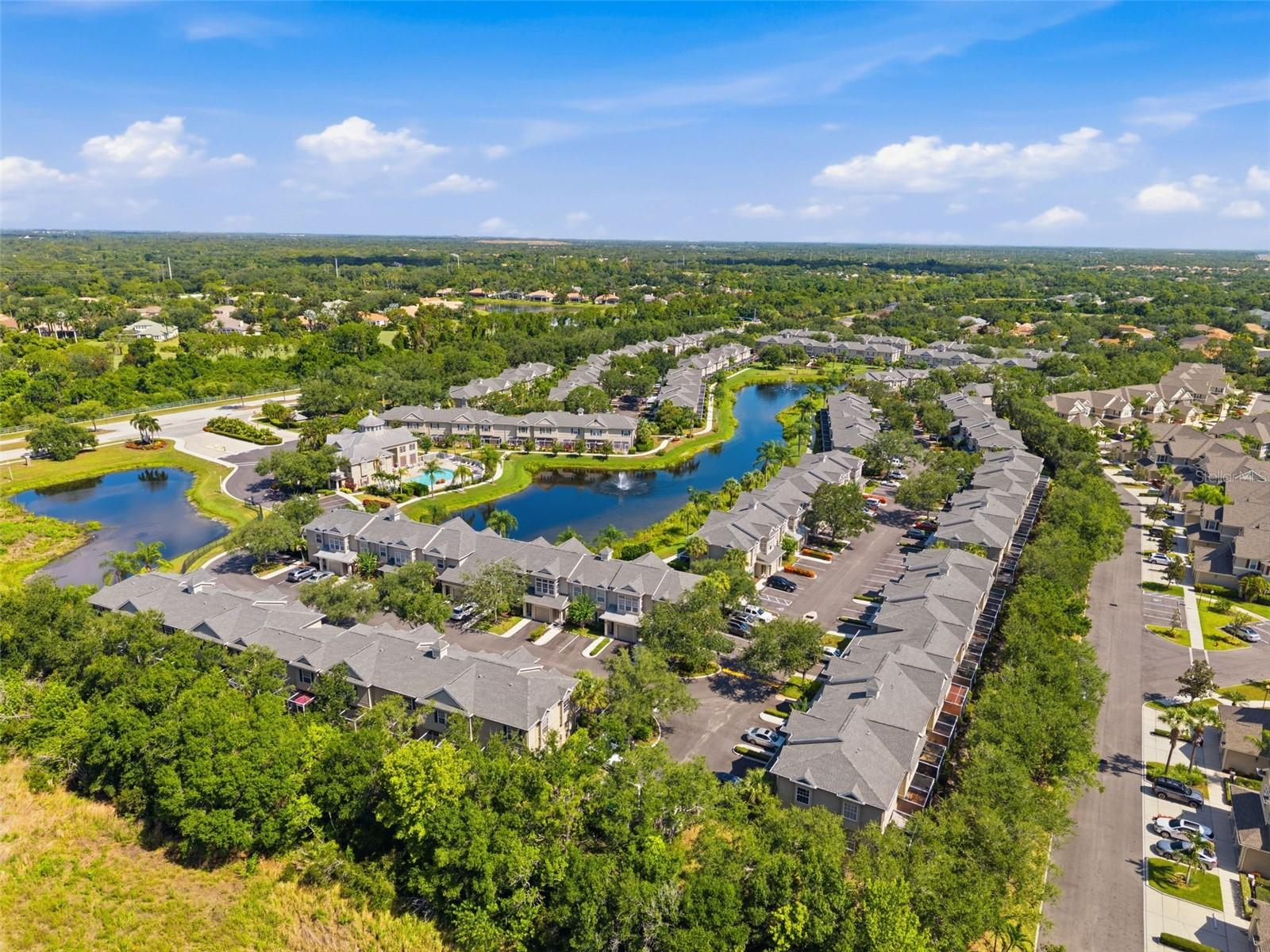 7560 PLANTATION CIR — photo 34