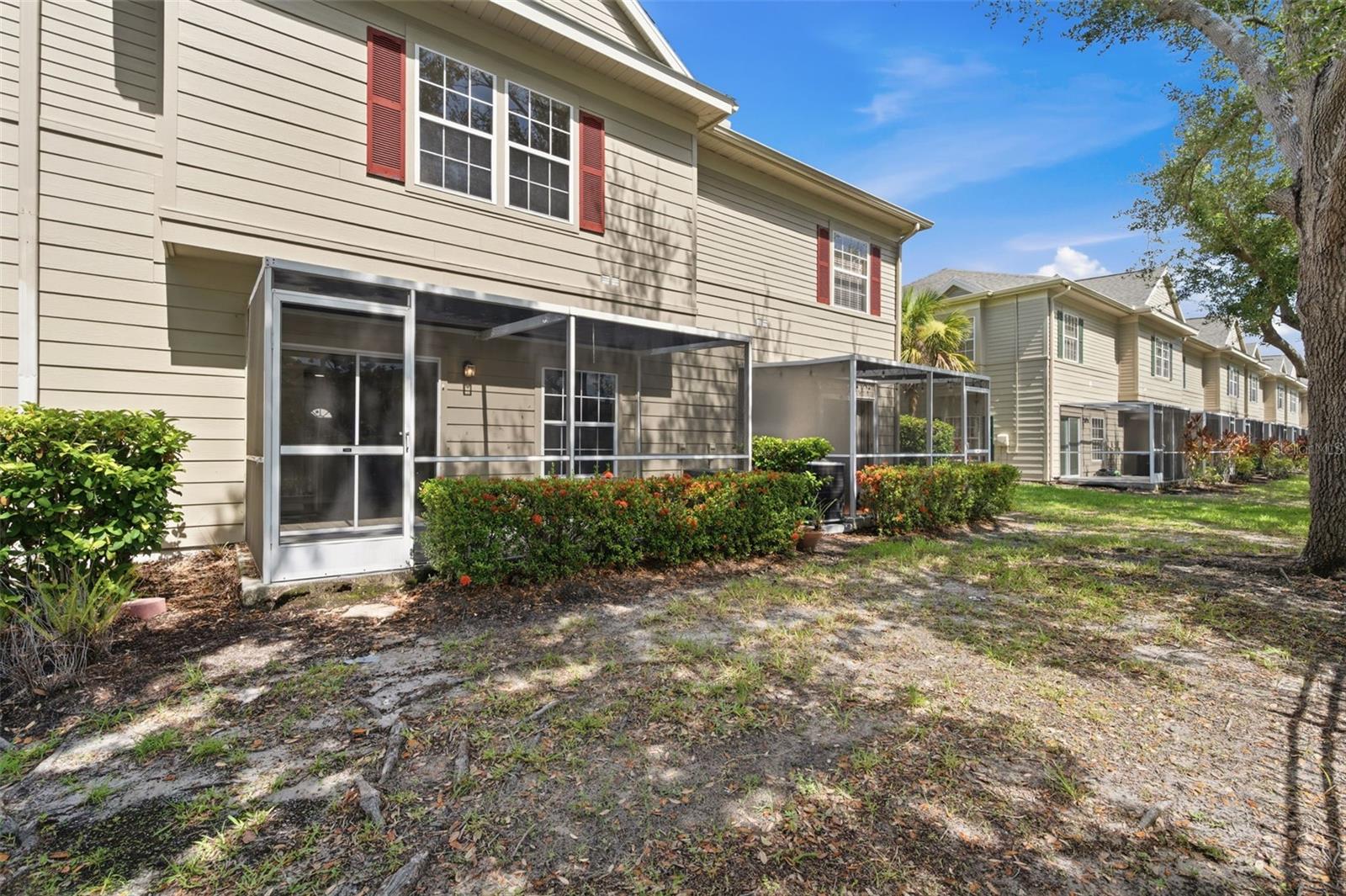 7560 PLANTATION CIR — photo 30