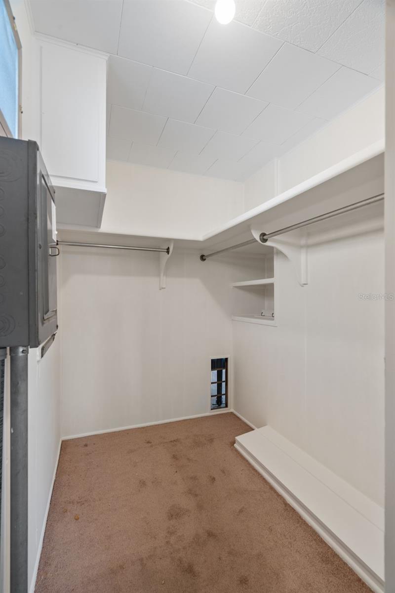 4851 W GANDY BLVD #B9L36 — photo 32