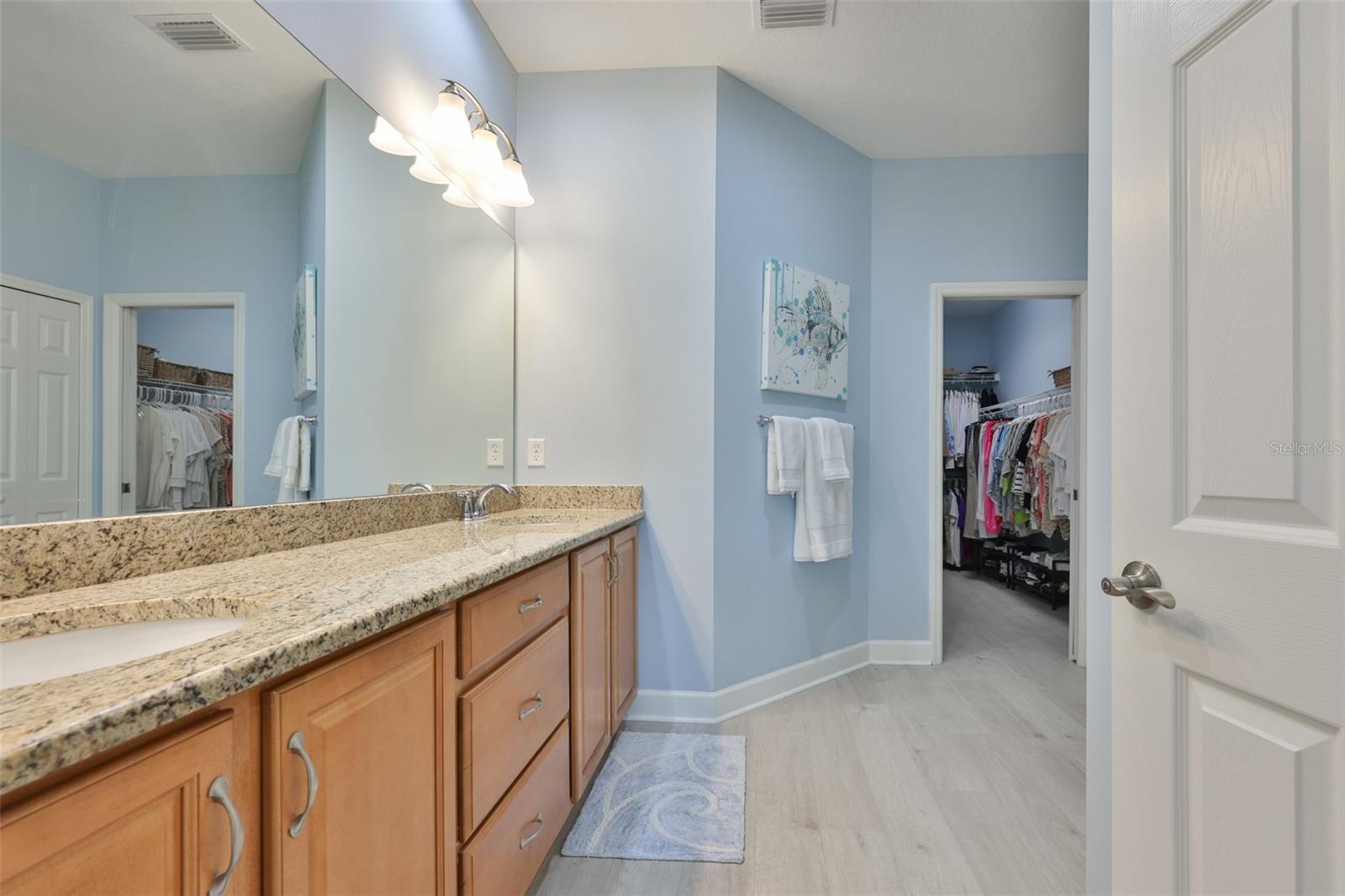 803 CHIPPER DR — photo 13