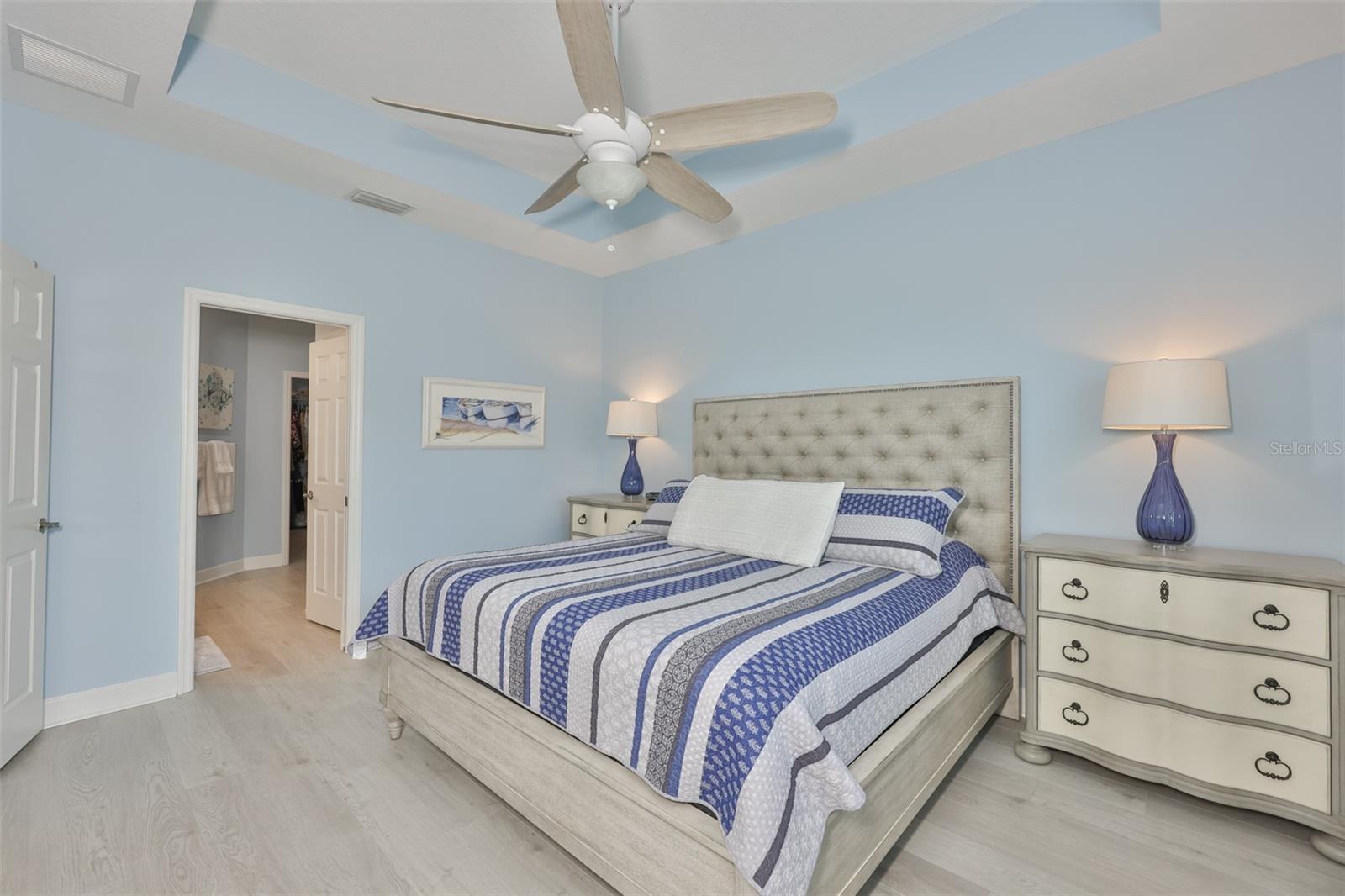 803 CHIPPER DR — photo 12