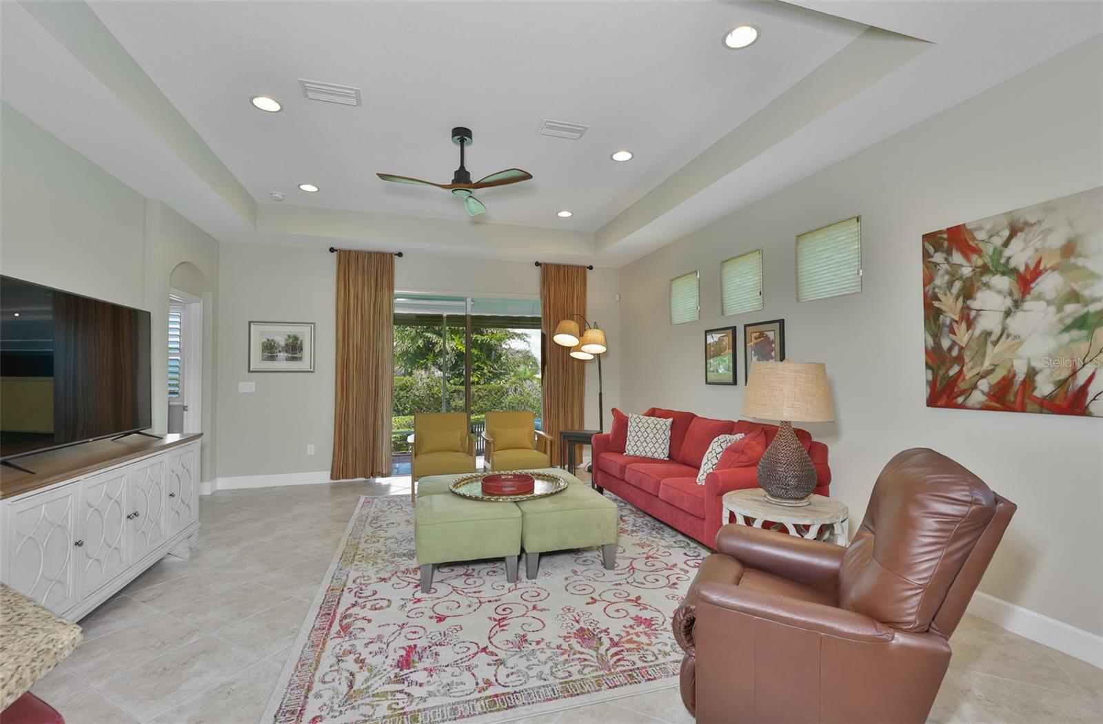 803 CHIPPER DR — photo 26