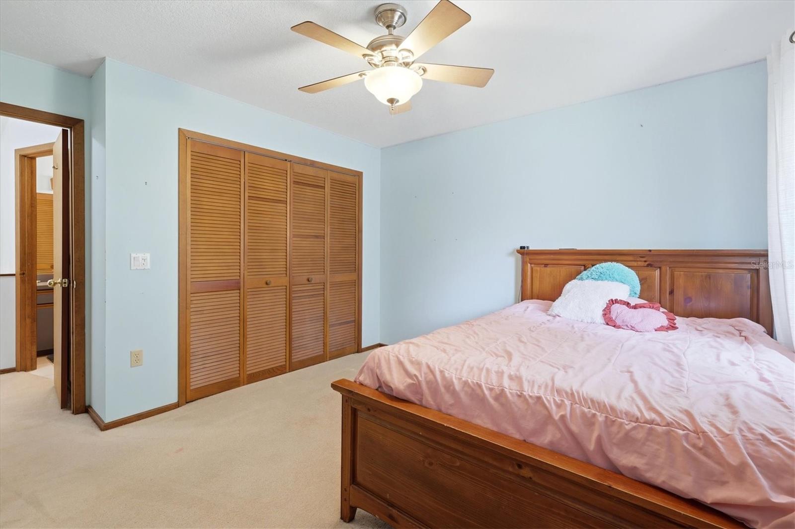 1063 GREYSTONE LN — photo 21
