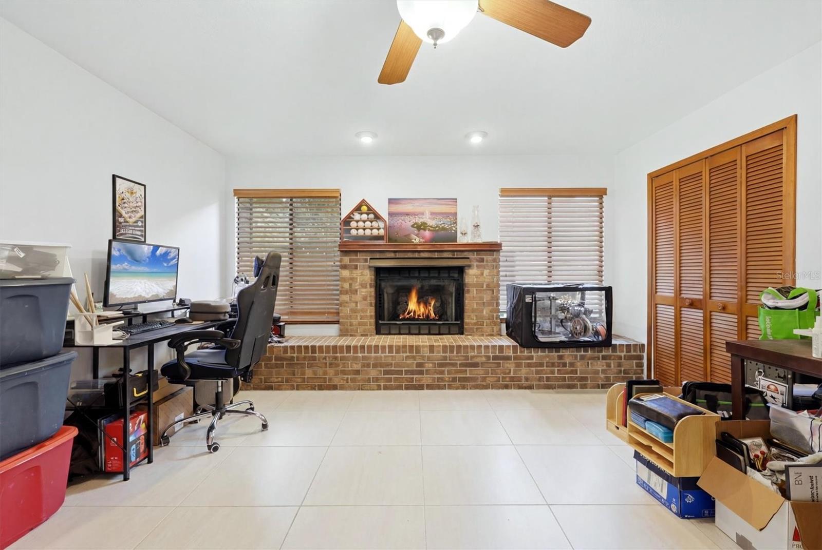 1063 GREYSTONE LN — photo 18