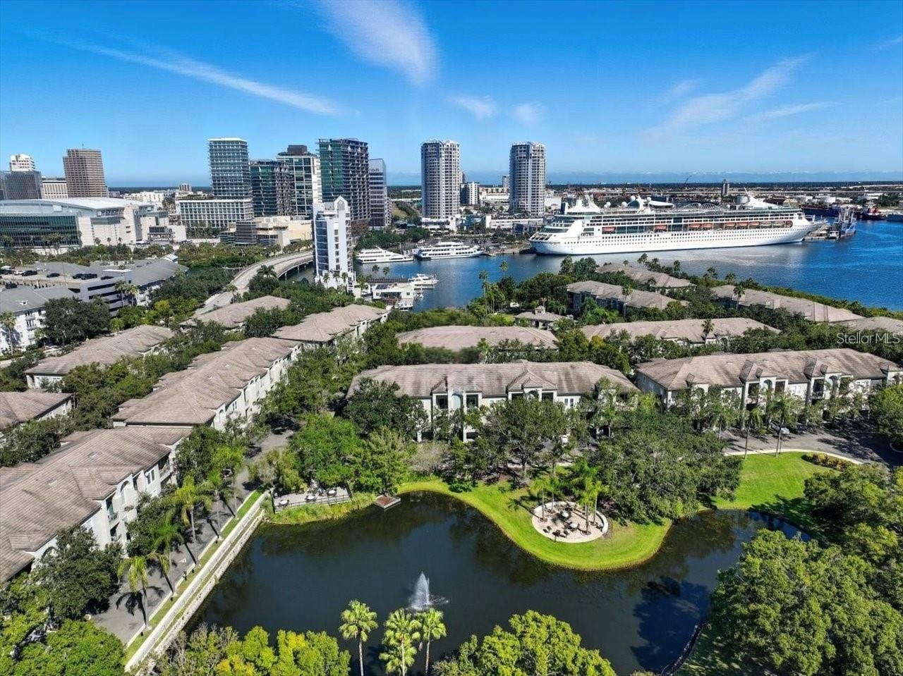 724 CORAL REEF DR — photo 46