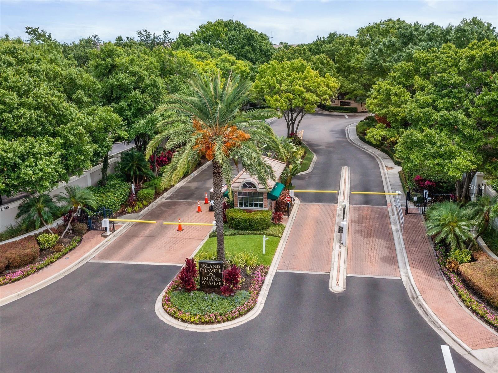 724 CORAL REEF DR — photo 37