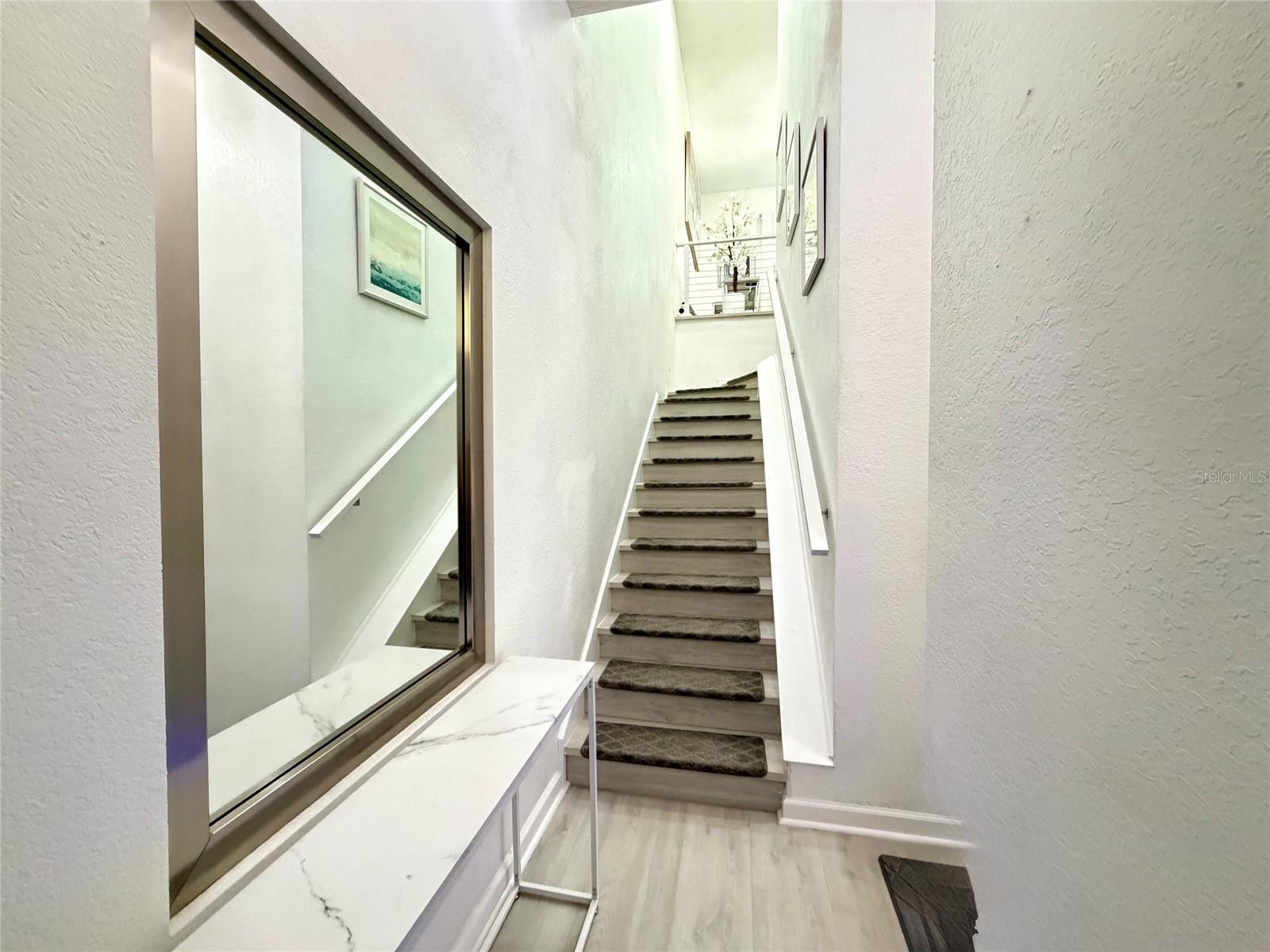724 CORAL REEF DR — photo 8