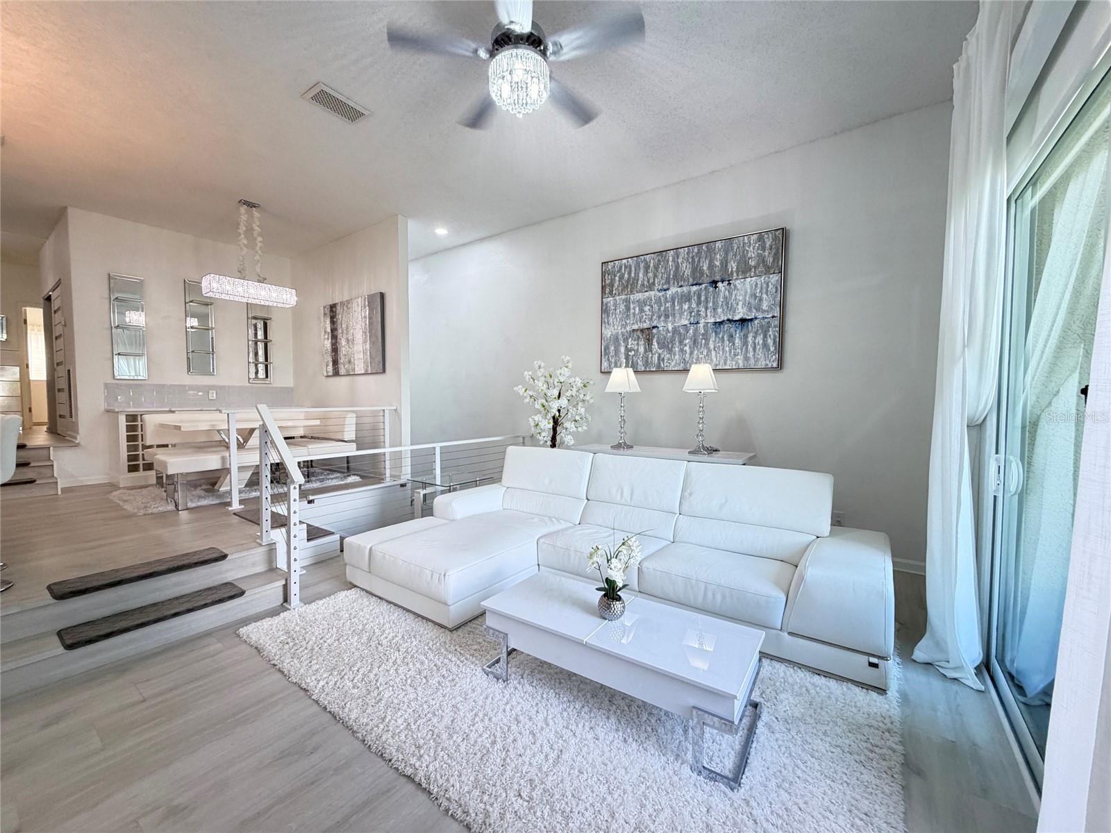 724 CORAL REEF DR — photo 11