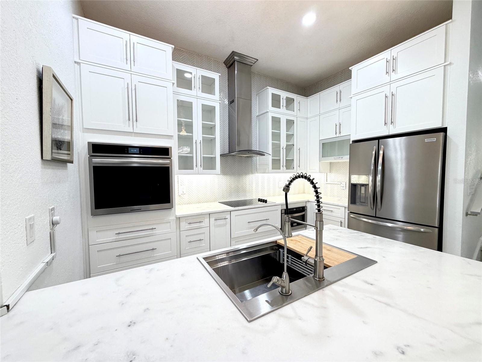 724 CORAL REEF DR — photo 14