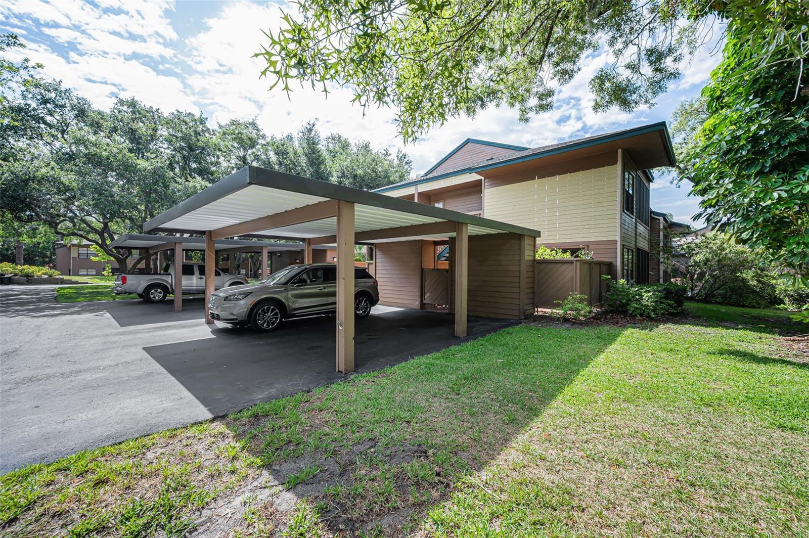 2205 LENNOX RD E #2205 — photo 2