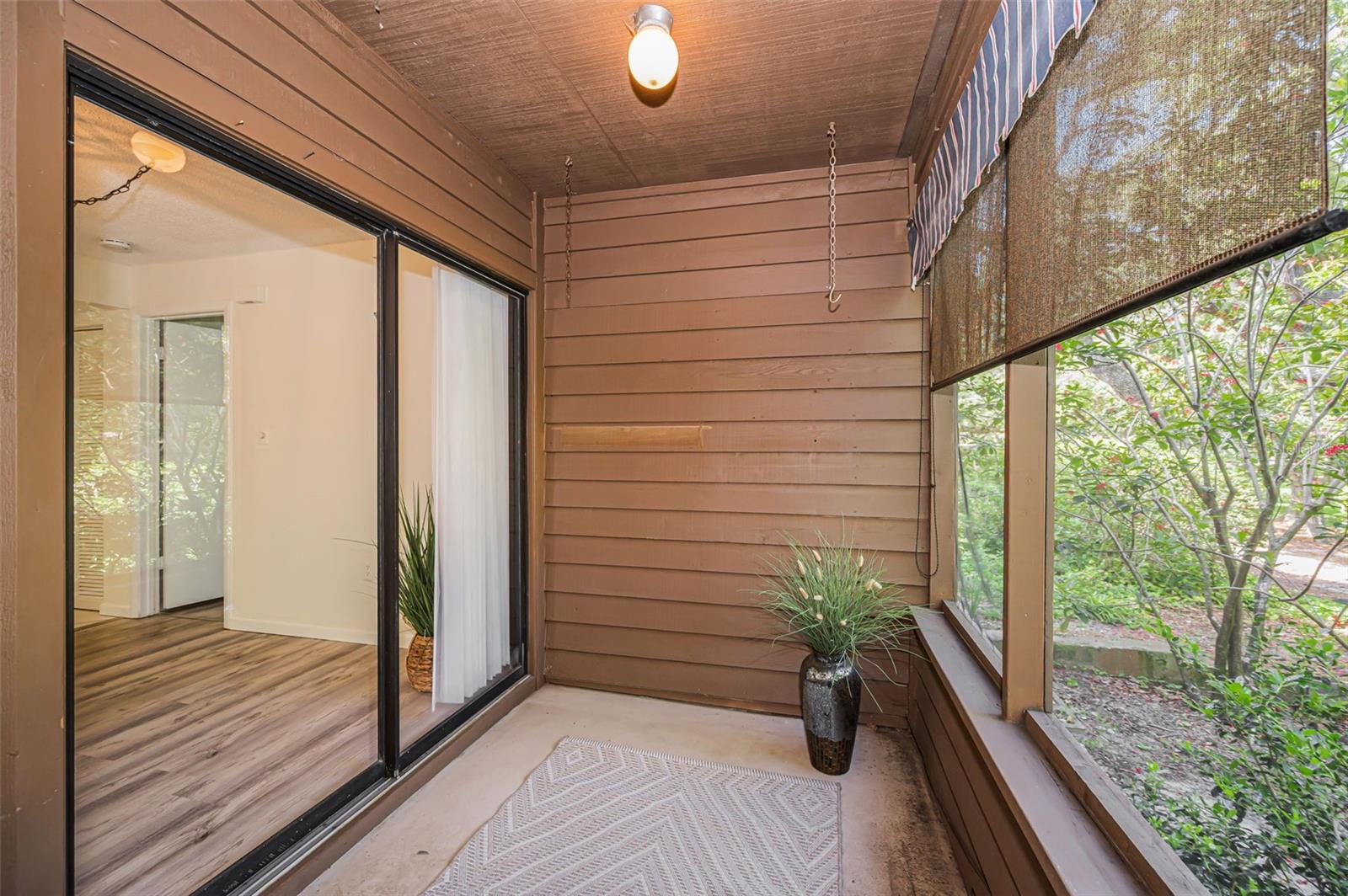 2205 LENNOX RD E #2205 — photo 32