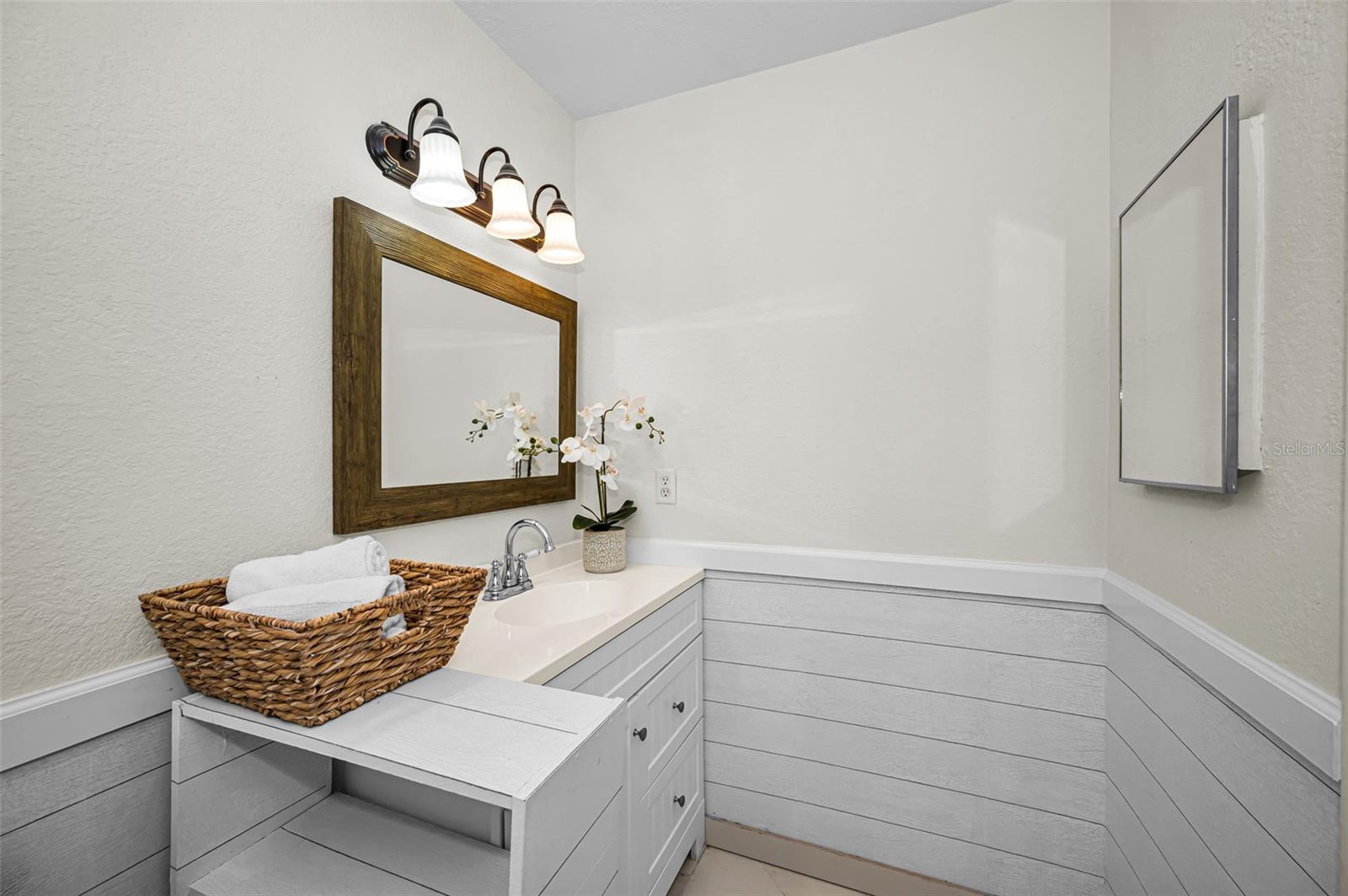2205 LENNOX RD E #2205 — photo 25