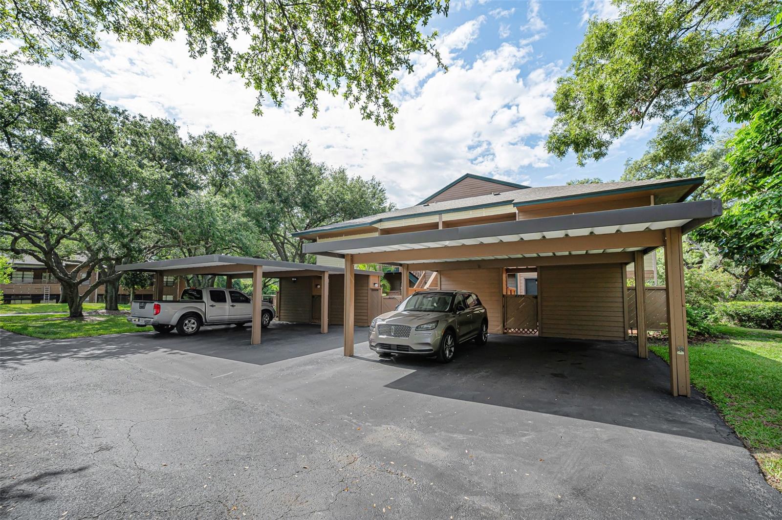 2205 LENNOX RD E #2205 — photo 38