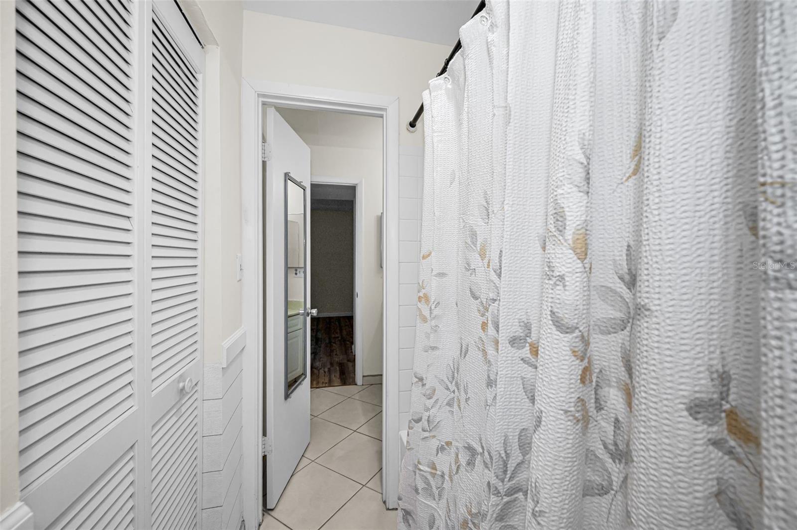 2205 LENNOX RD E #2205 — photo 27