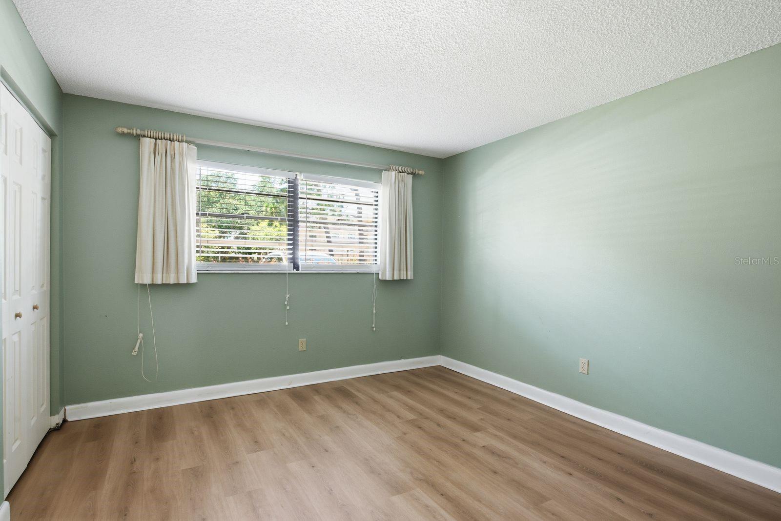 6070 80TH ST N #109 — photo 27